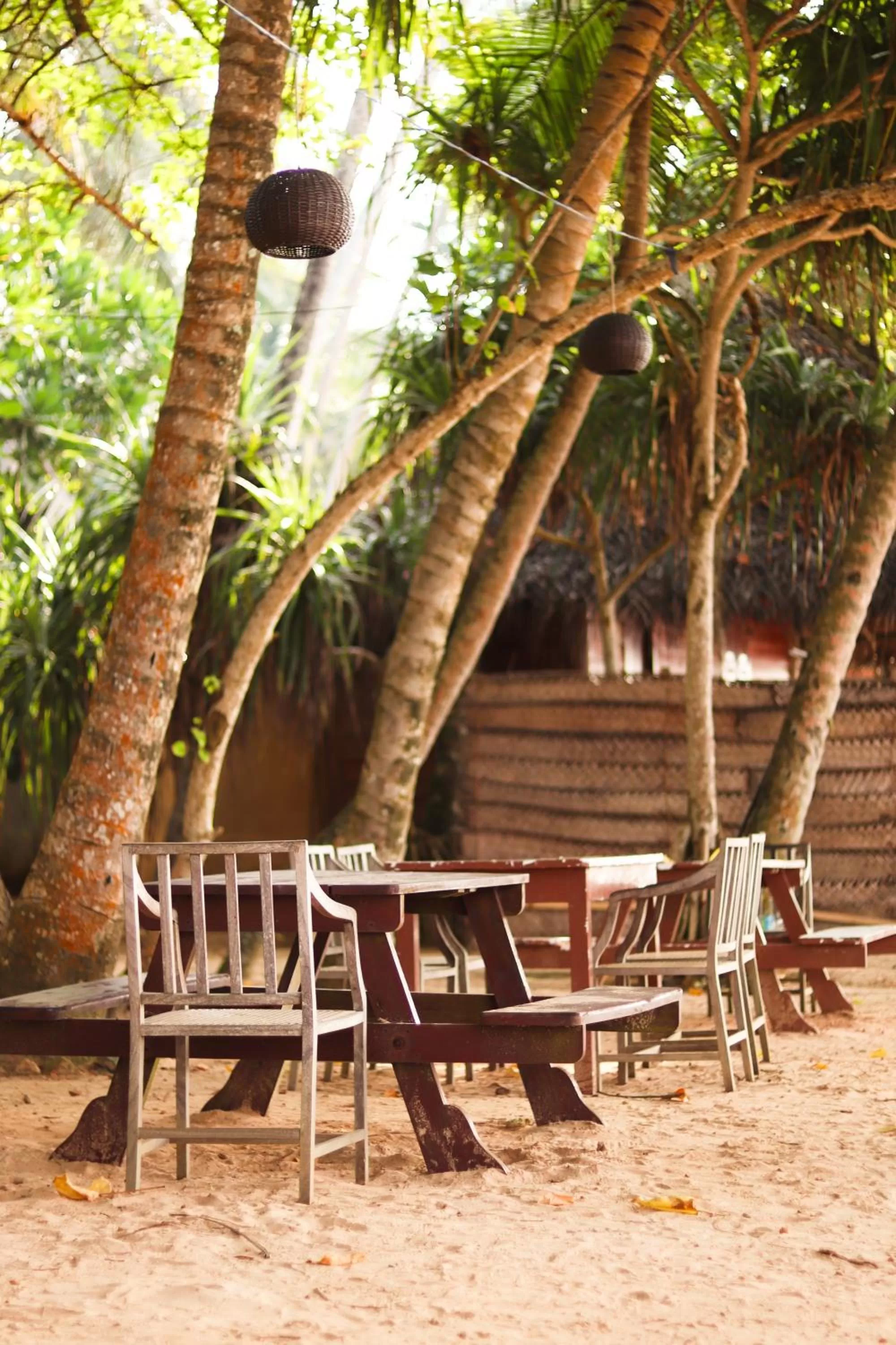 Restaurant/places to eat in Galawatta Beach Resort