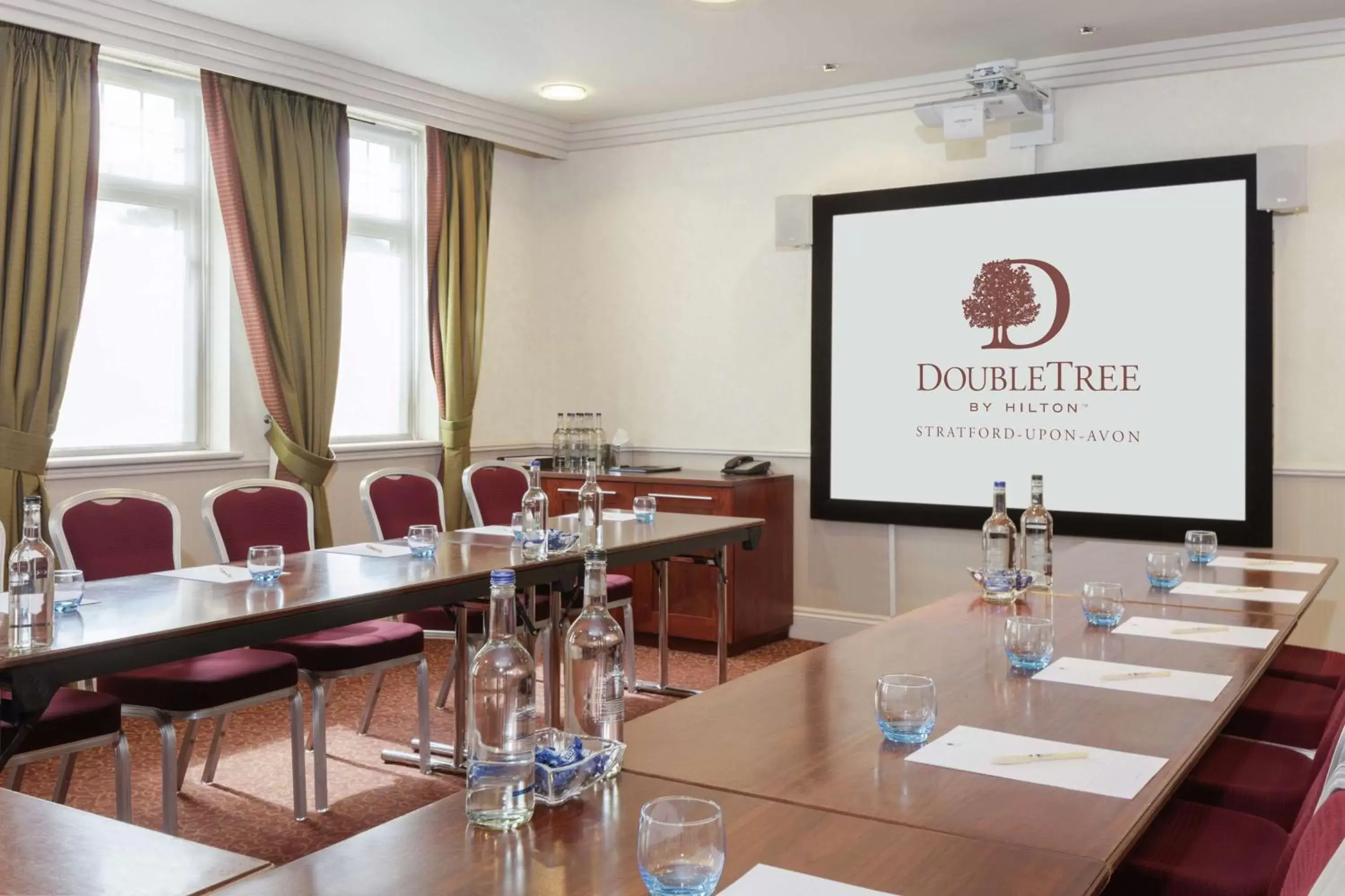 Meeting/conference room, Business Area/Conference Room in DoubleTree by Hilton Stratford-upon-Avon, United Kingdom