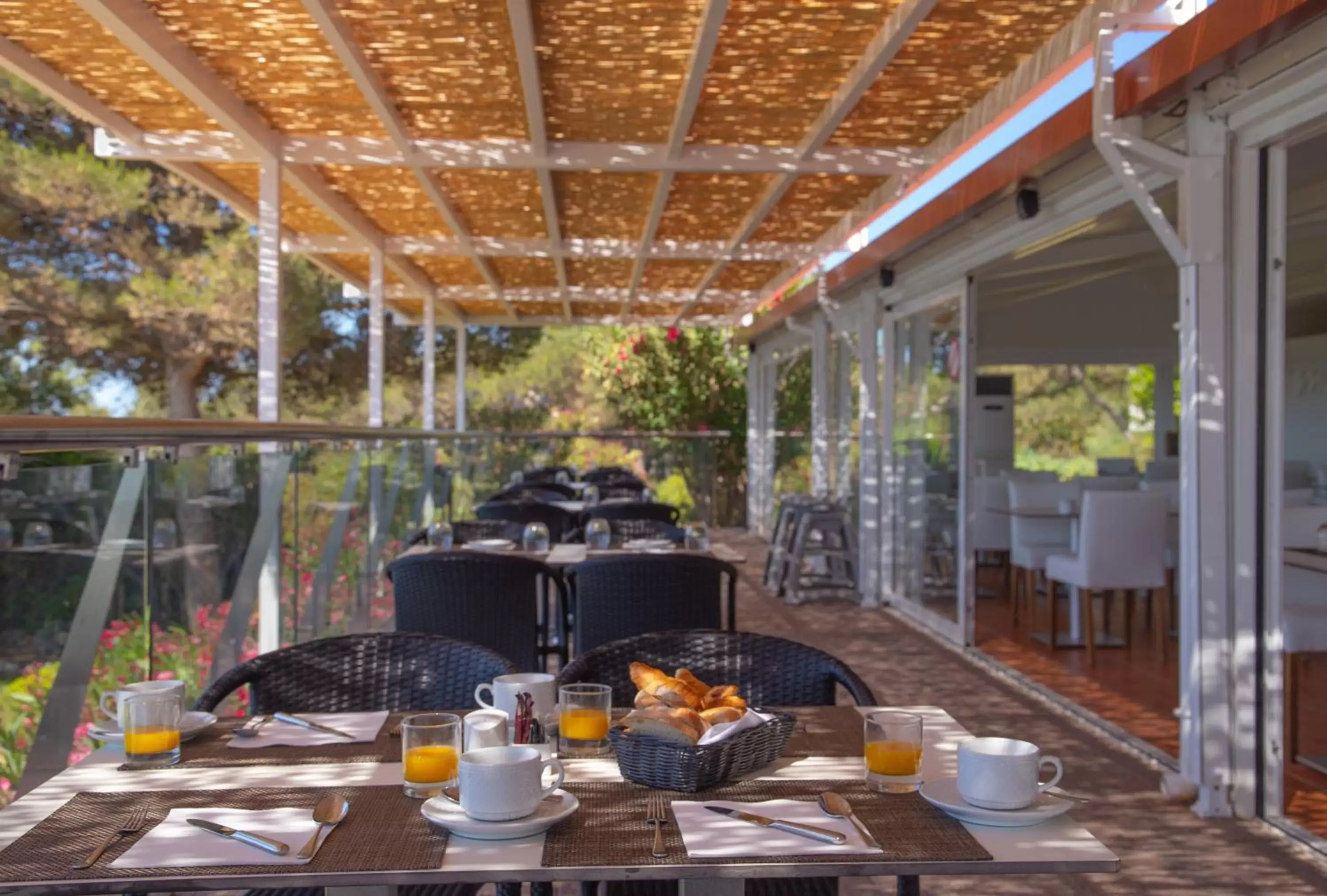 Restaurant/places to eat in Vila Alba Resort Restaurant/places to eat in Vila Alba Resort