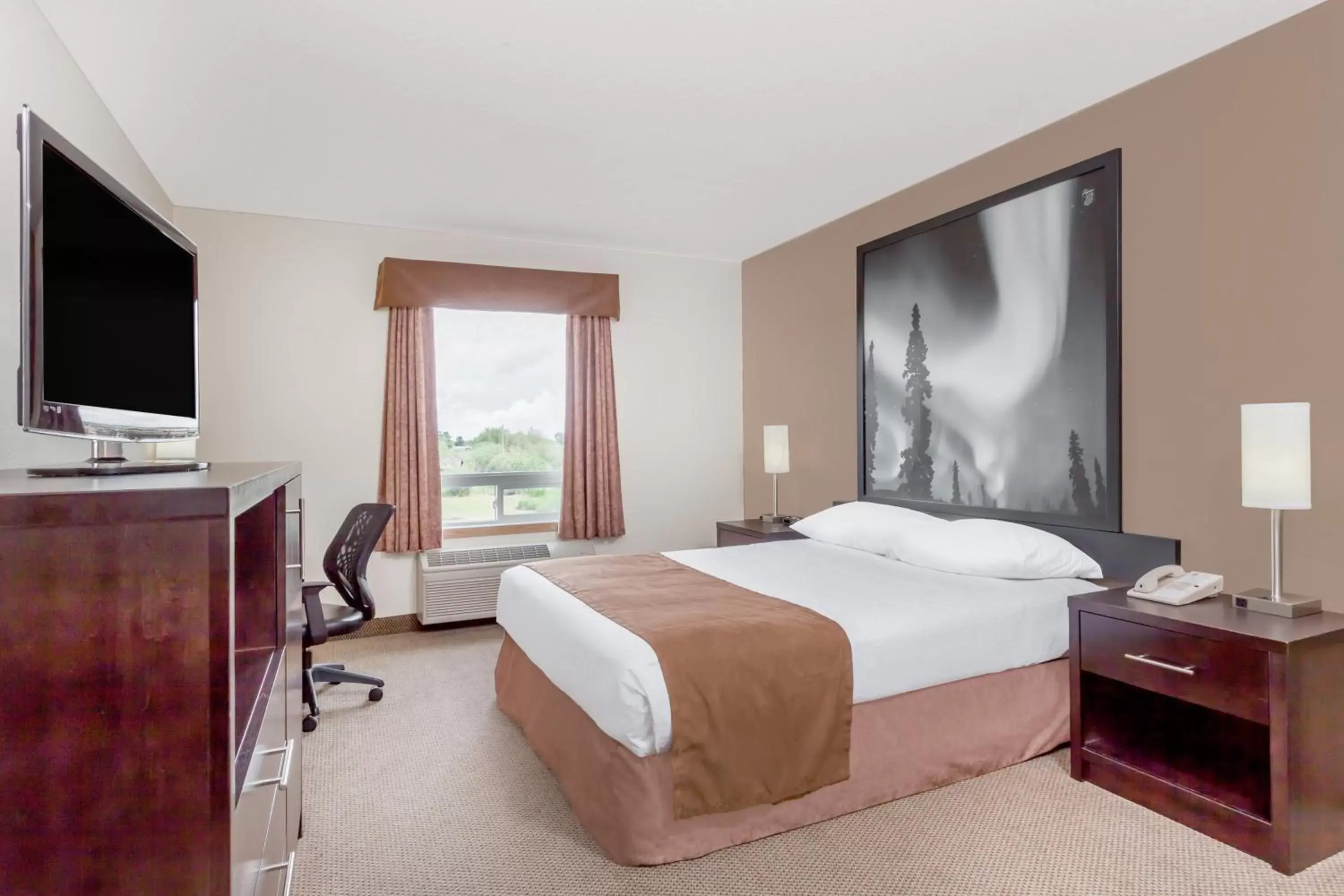 Bedroom, Bed in Super 8 by Wyndham Prince Albert Bedroom, Bed in Super 8 by Wyndham Prince Albert