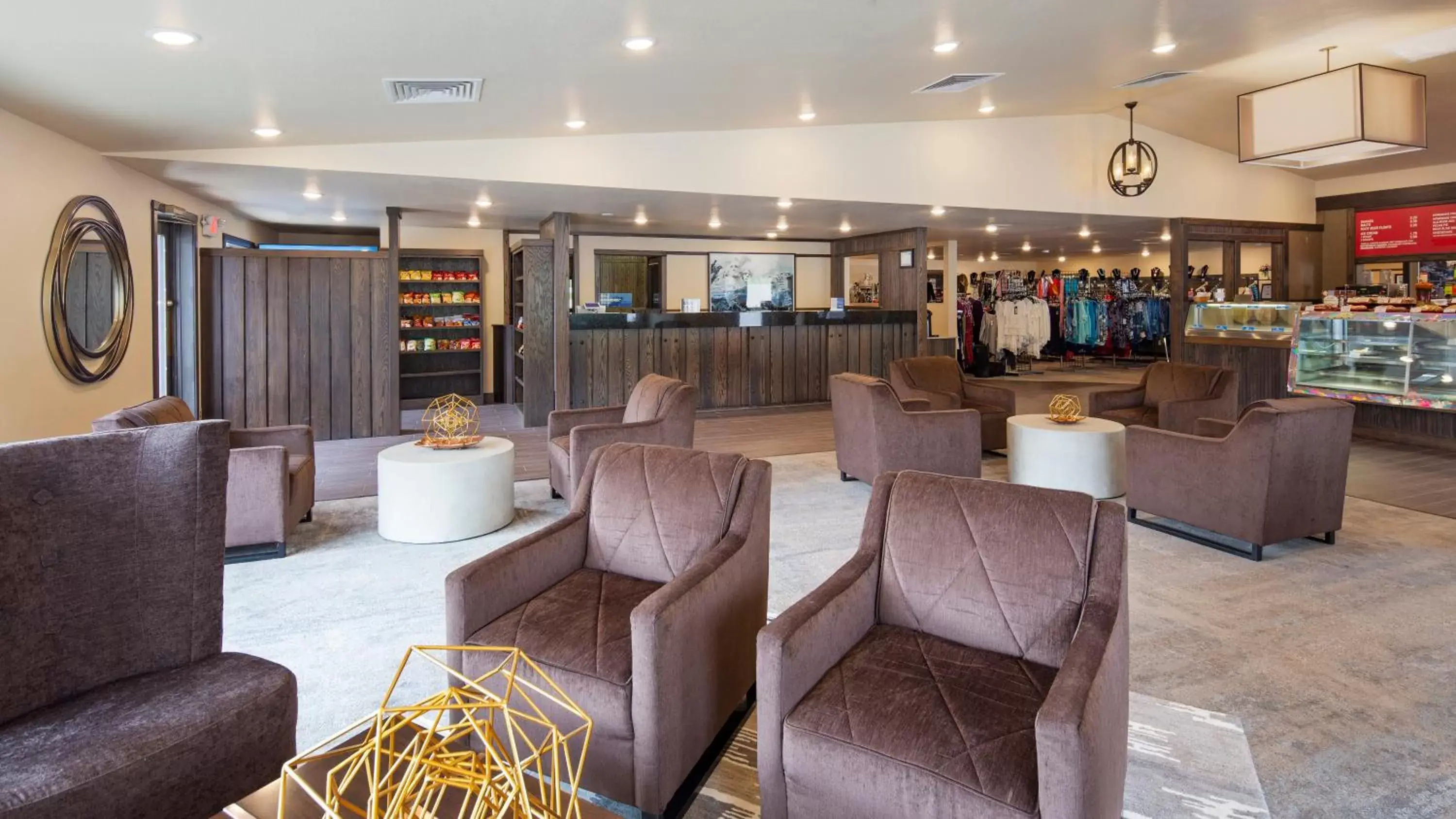 Lobby or reception, Lounge/Bar in Best Western Golden Spike Inn & Suites