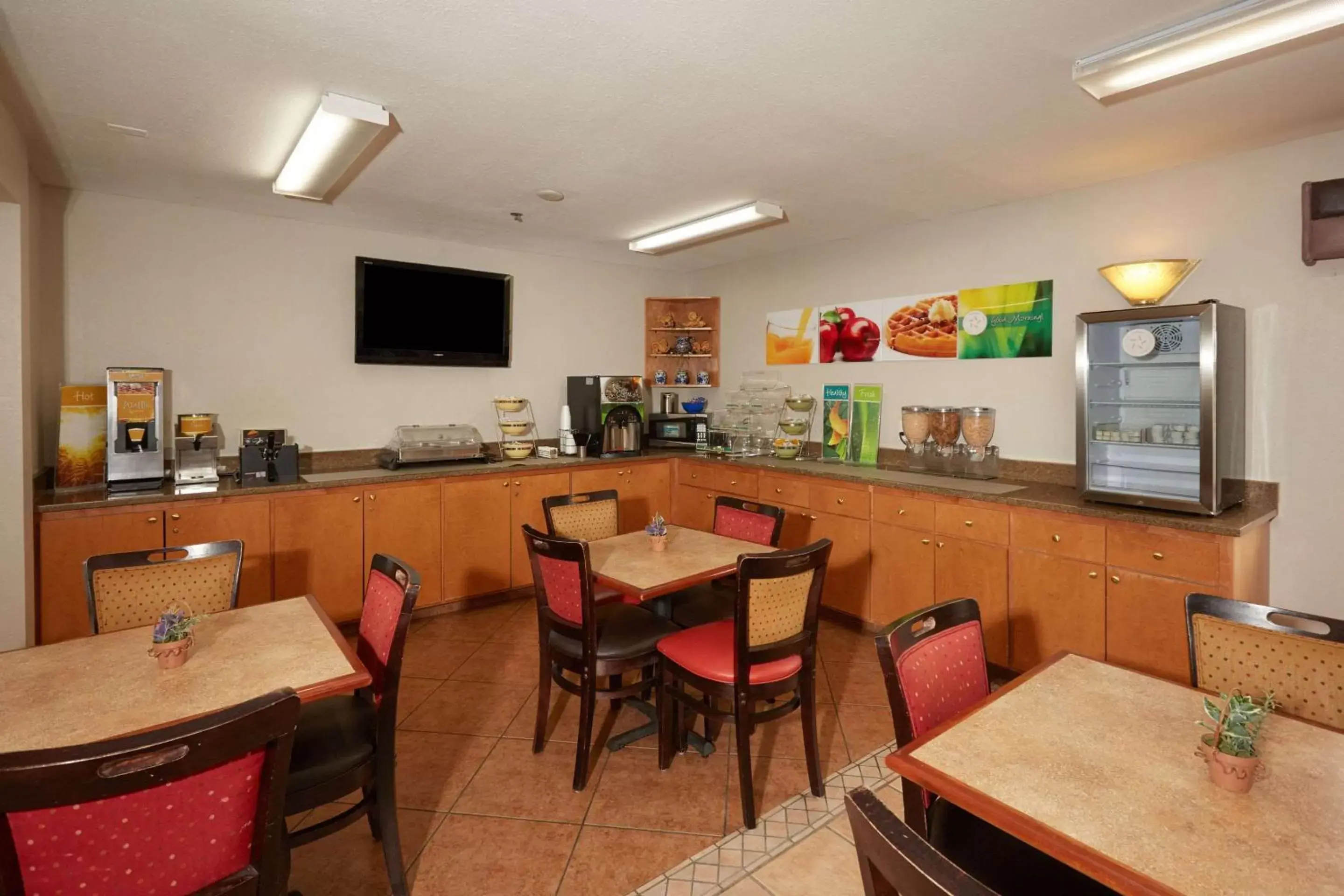 Restaurant/Places to Eat in Quality Inn at Fort Gordon