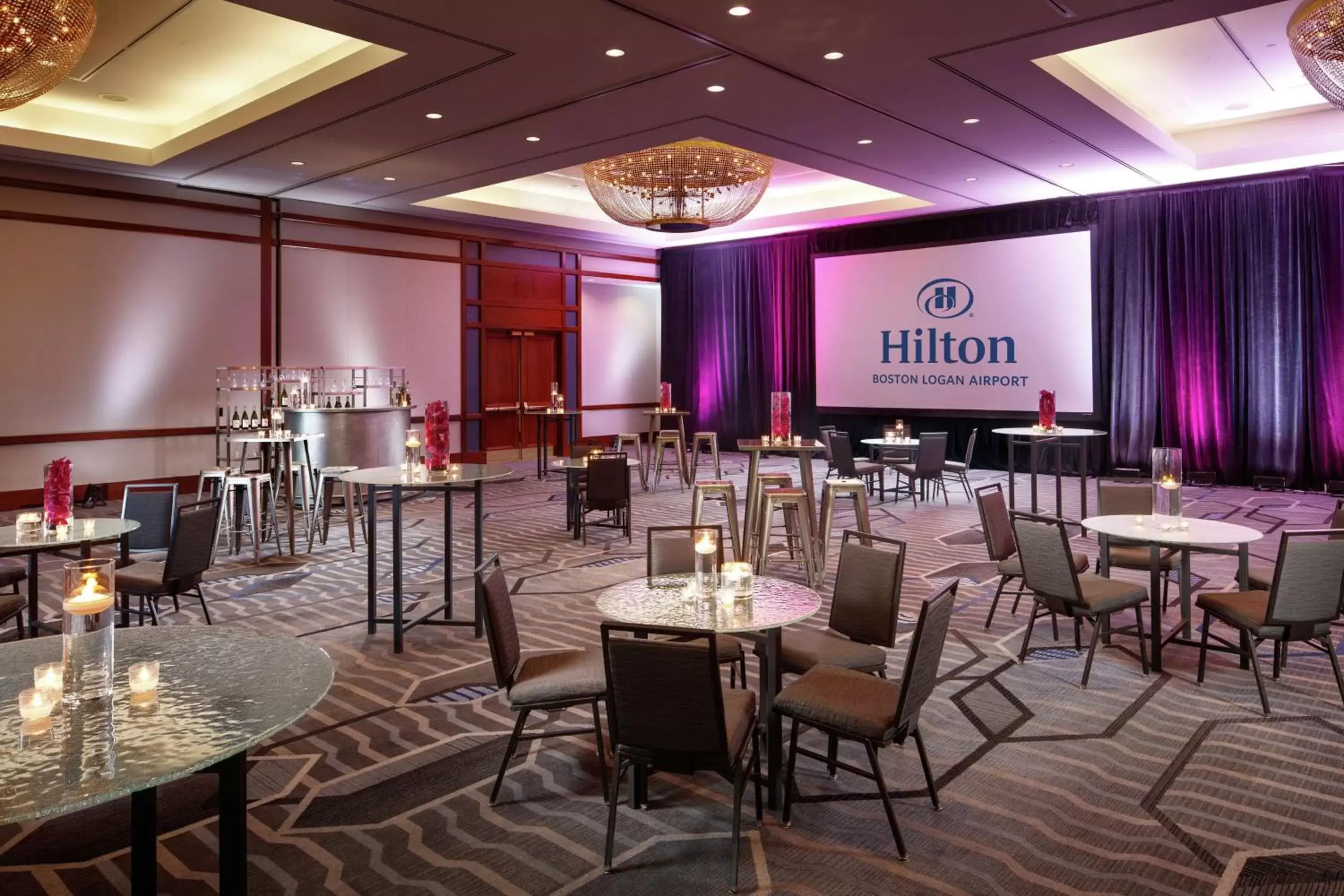 Meeting/conference room in Hilton Boston Logan Airport