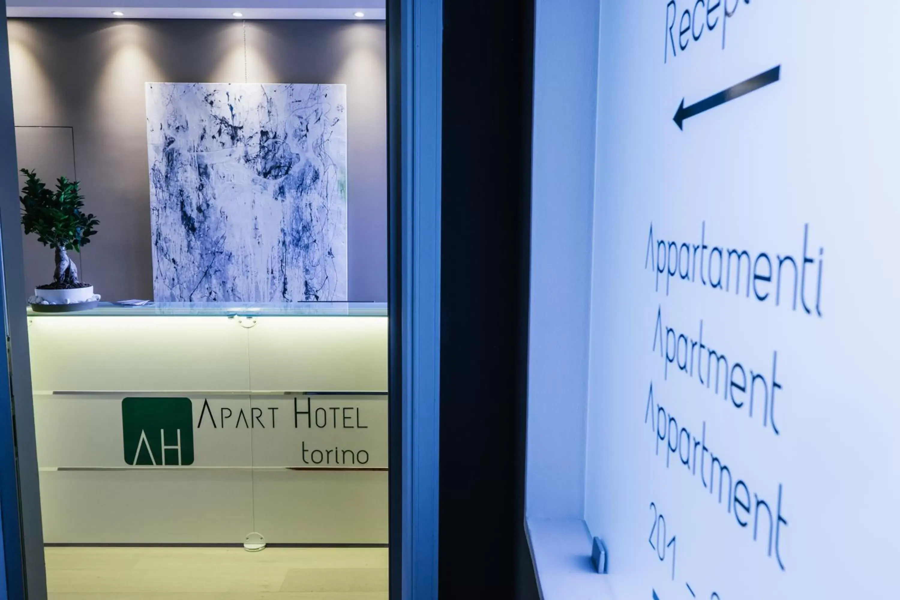 Lobby or reception in Apart Hotel Torino