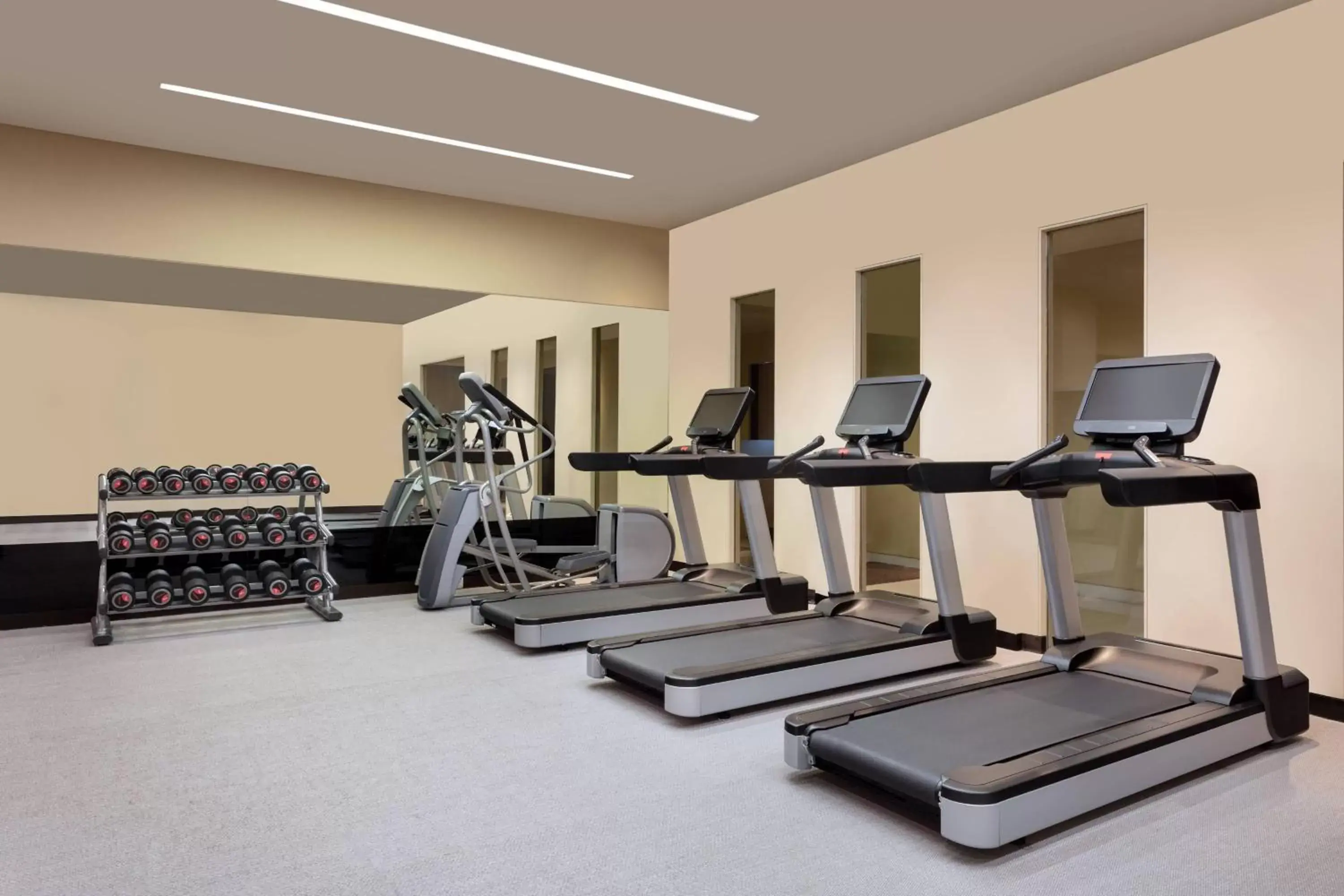 Fitness centre/facilities, Fitness Center/Facilities in Surat Marriott Hotel