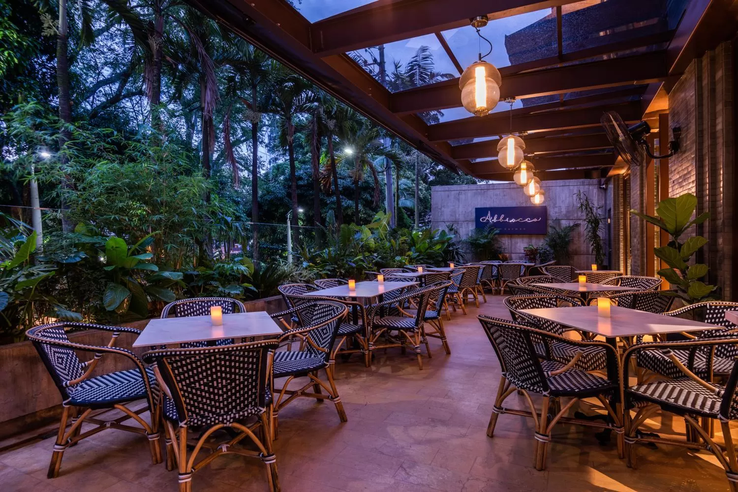 Restaurant/places to eat in Hotel Marquee Medellín