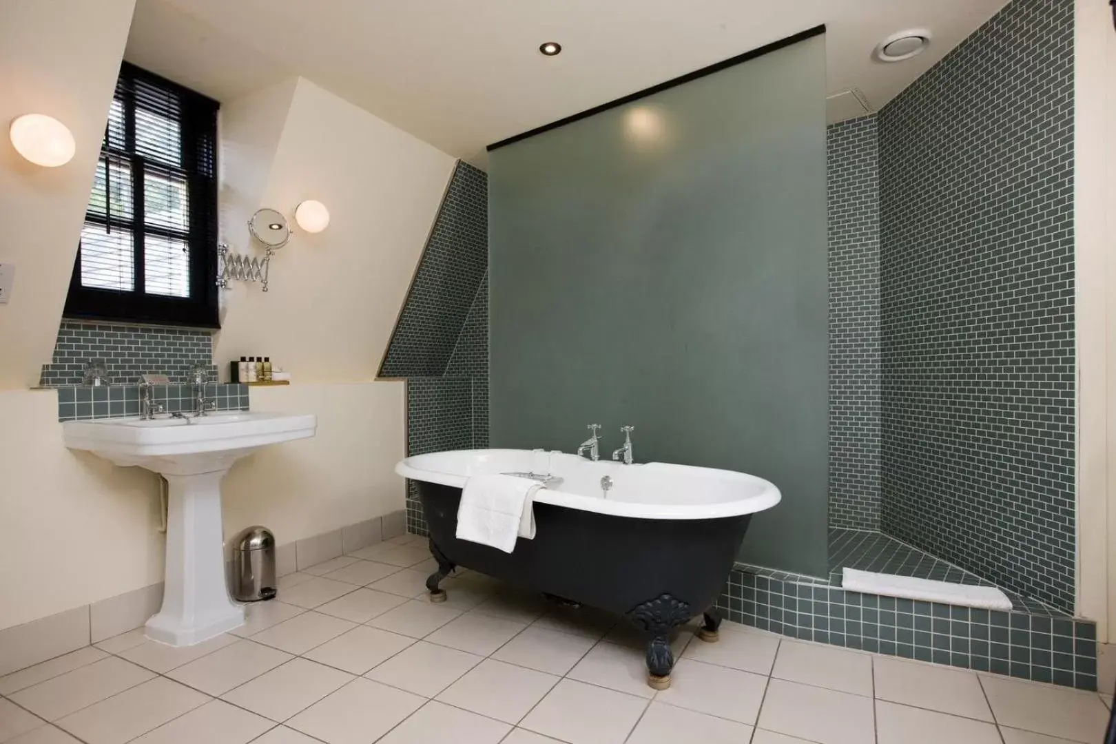 Bathroom in Hotel du Vin Bristol