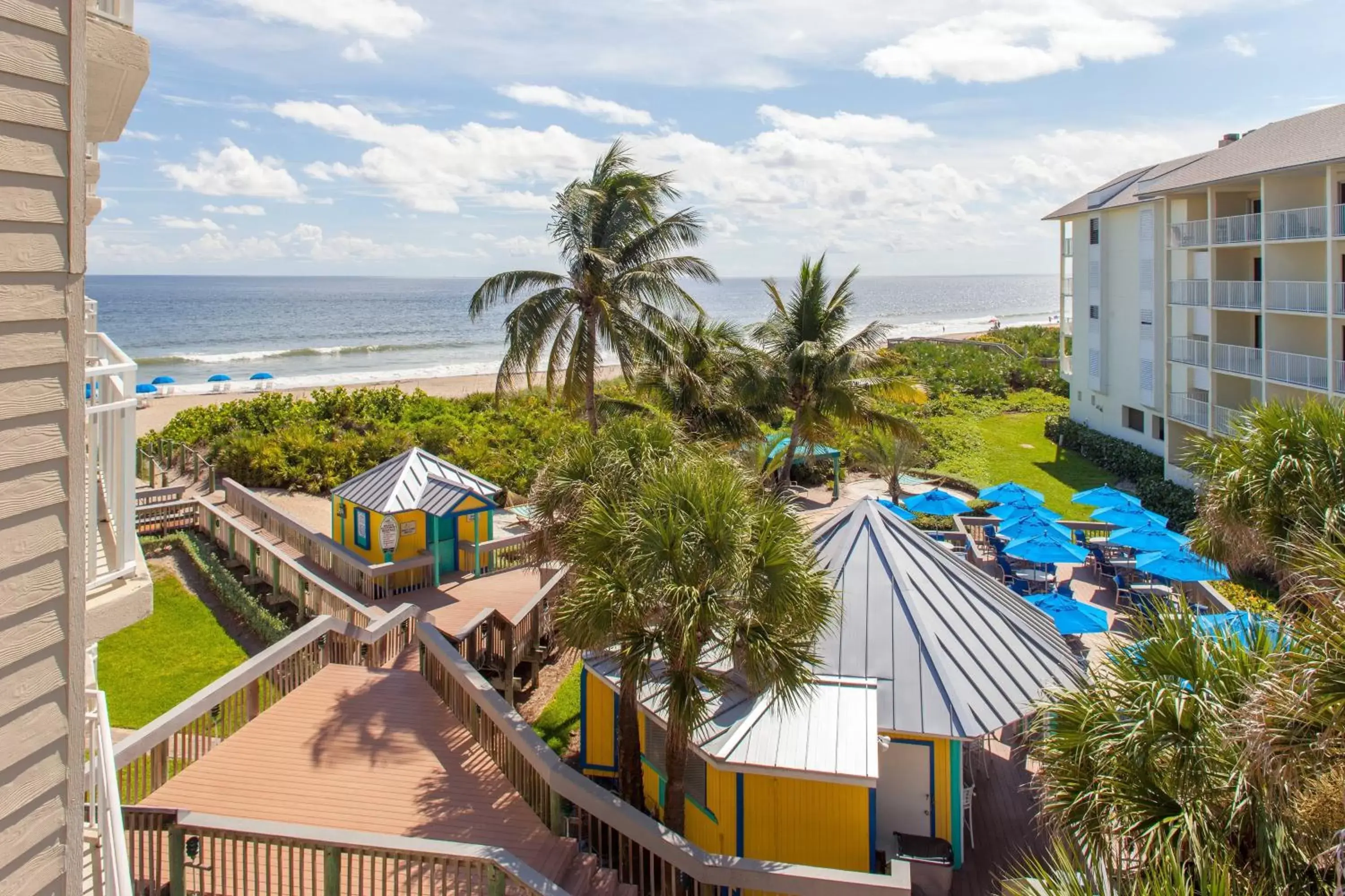 Property building, Pool View in Marriott Hutchinson Island Beach Resort, Golf & Marina