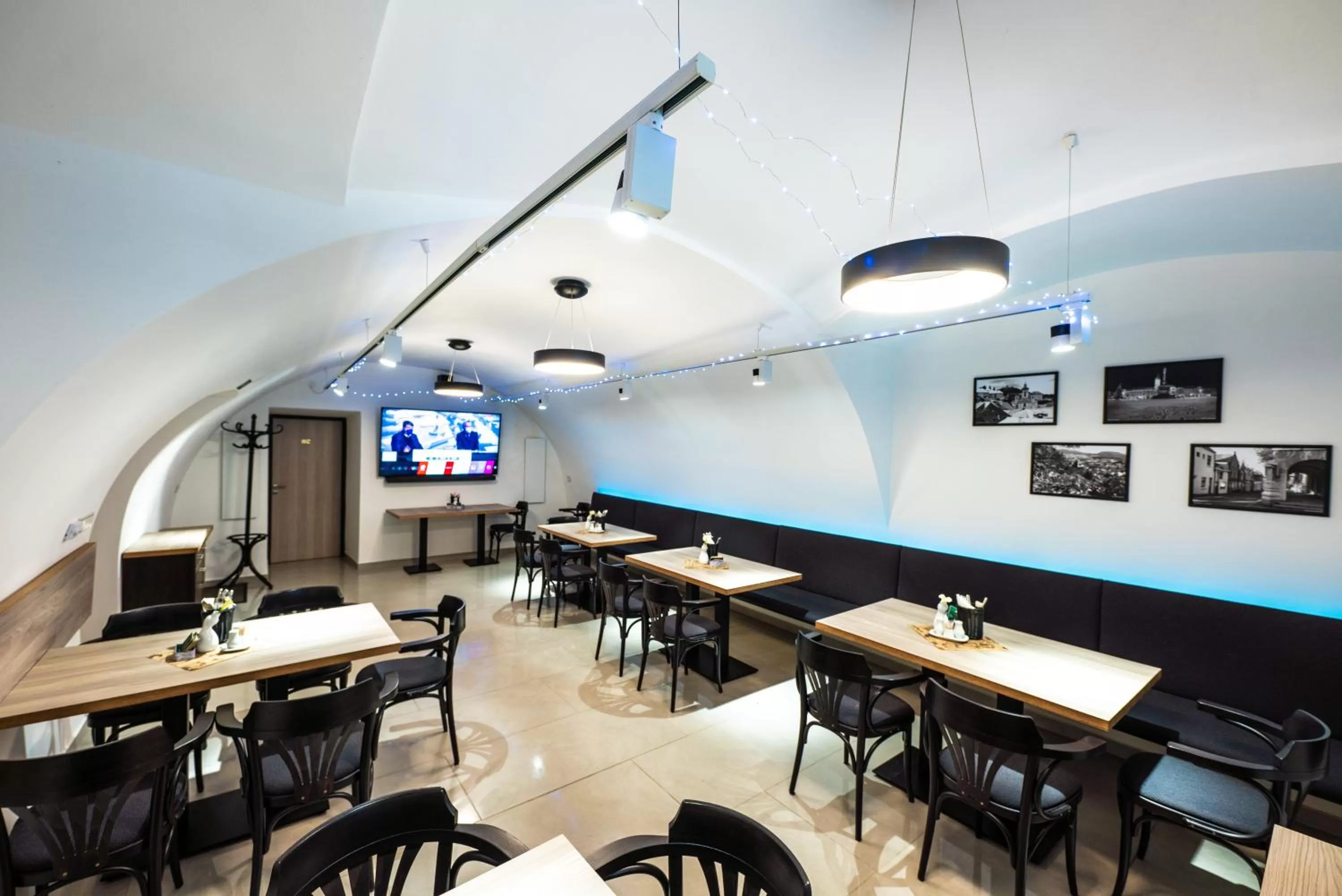 Restaurant/places to eat in Hotel Třebovská restaurace