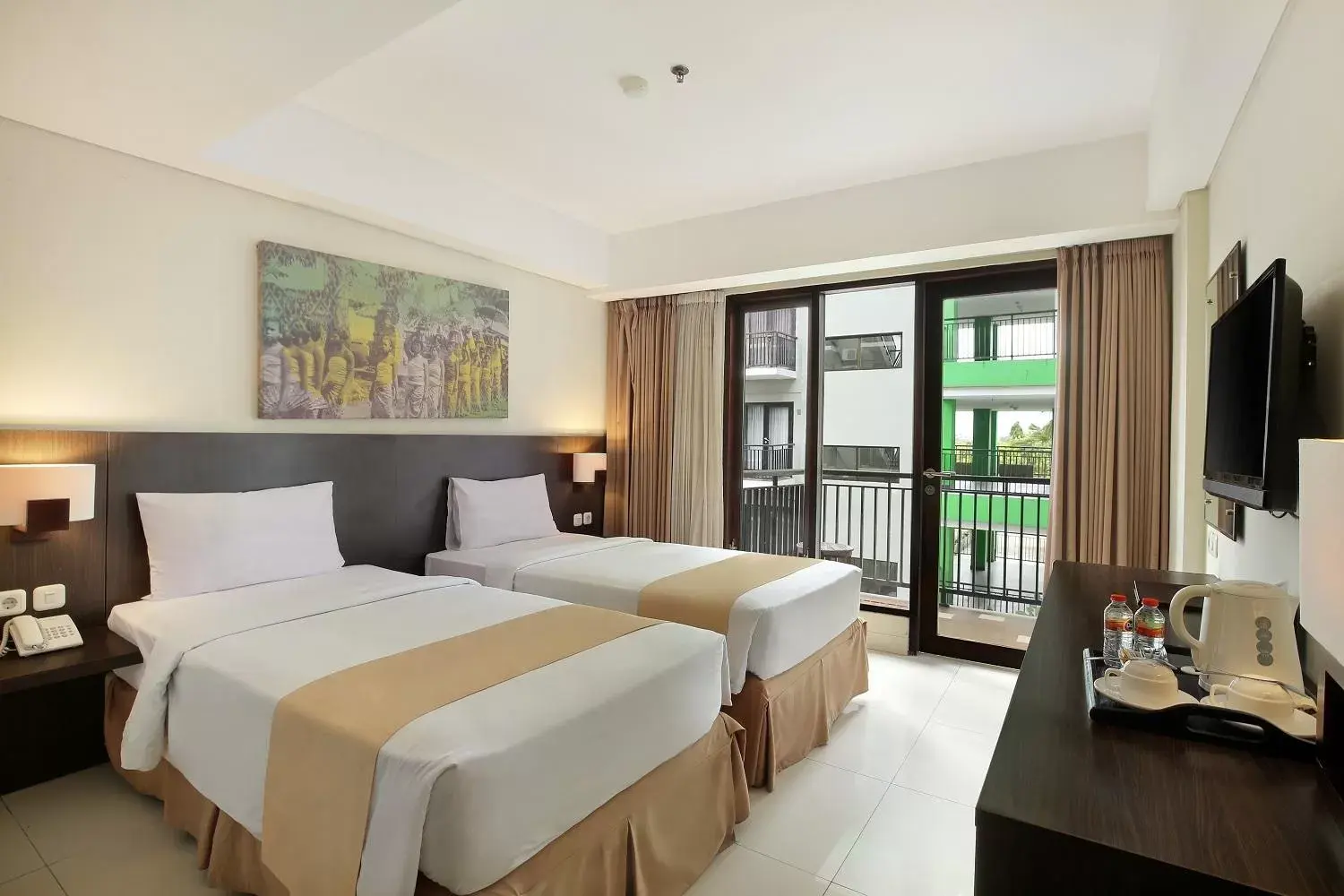 Twin Room with Pool View in Rofa Kuta Hotel - CHSE Certified Twin Room with Pool View in Rofa Kuta Hotel - CHSE Certified