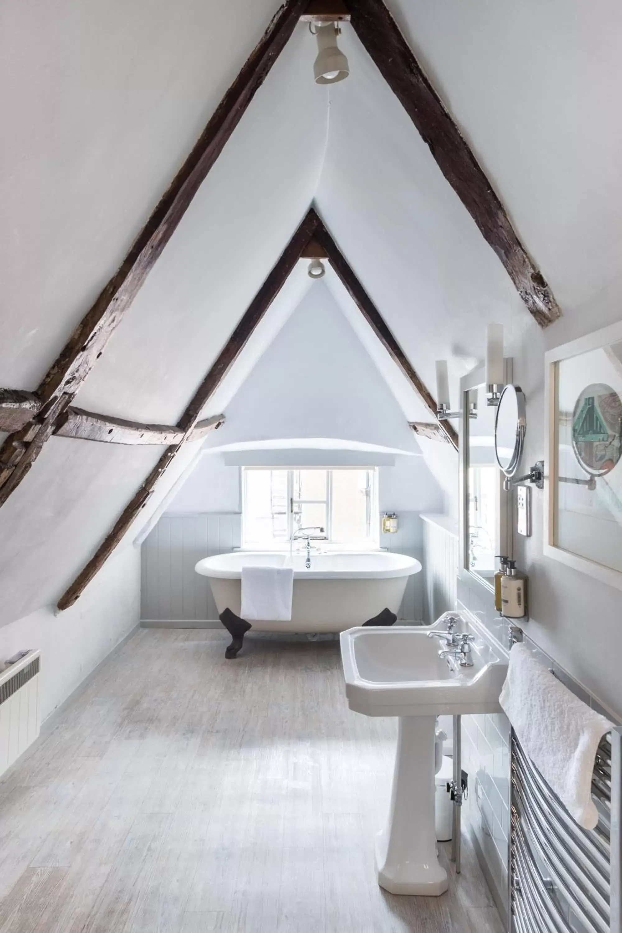 Double Room with Private External Bathroom in Crown Hotel Double Room with Private External Bathroom in Crown Hotel