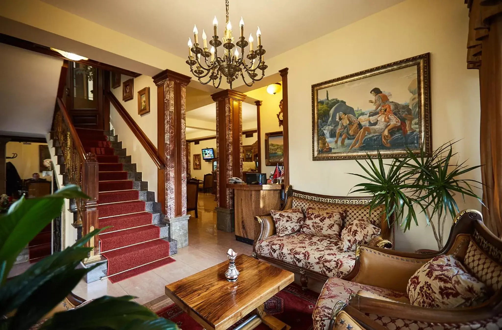 Living room, Lobby/Reception in Brilant Antik Hotel