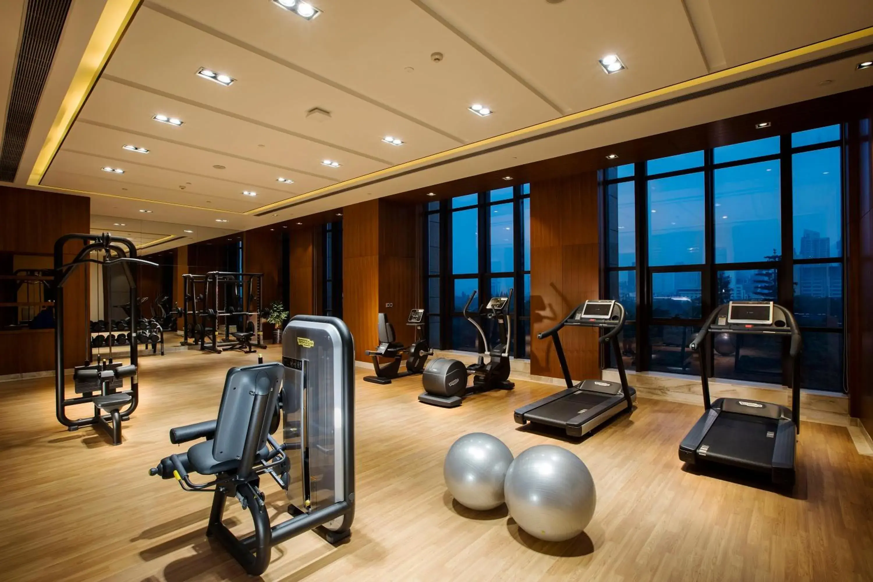 Fitness centre/facilities, Fitness Center/Facilities in Crowne Plaza Hefei Rongqiao, an IHG Hotel