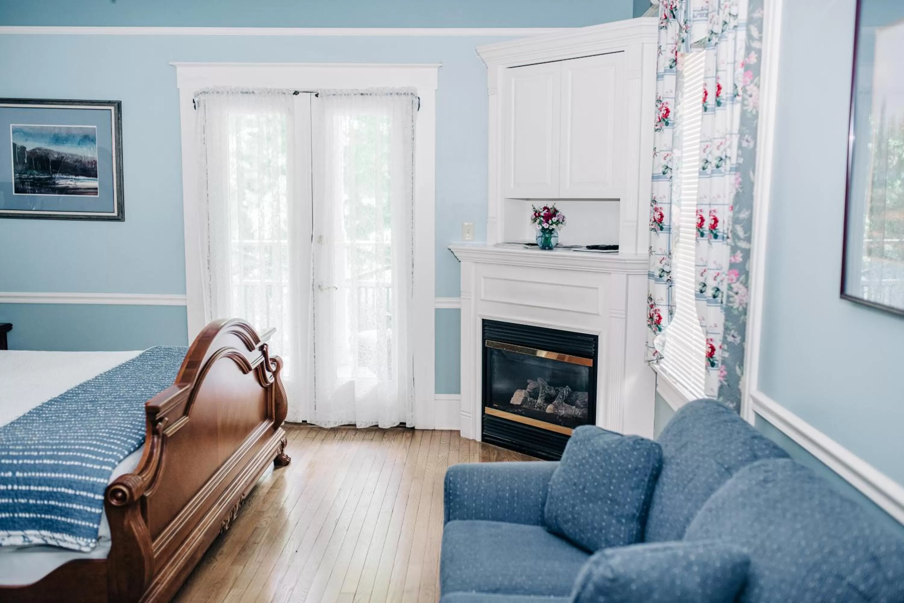 Bed in Benn Conger Inn