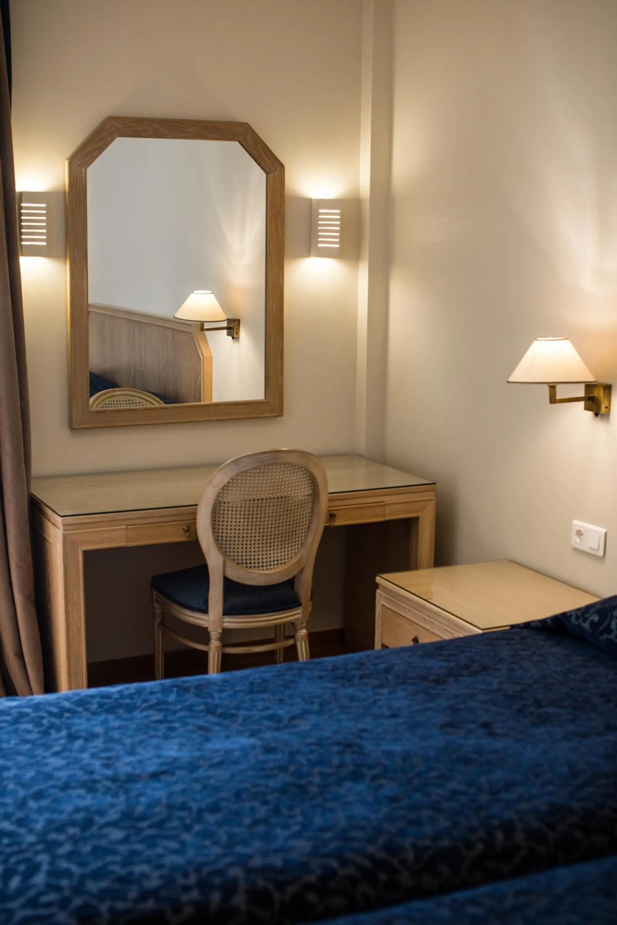 Bed in Delice Hotel - Family Apartments