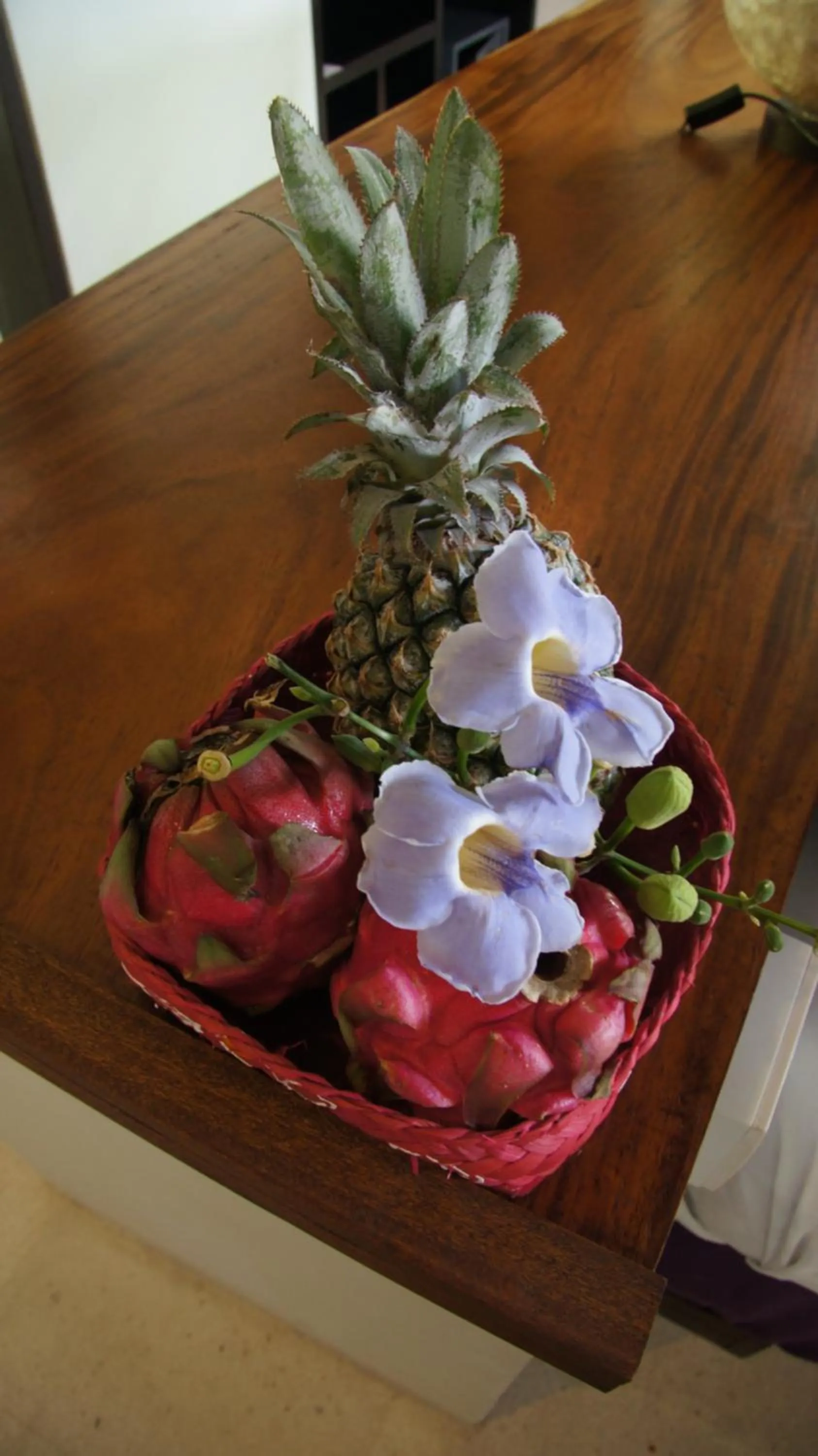 Restaurant/places to eat in Katala Suites and Villas