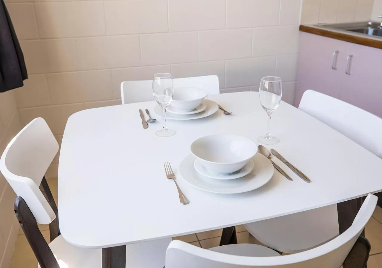 Dining area in Banjo Paterson Motor Inn