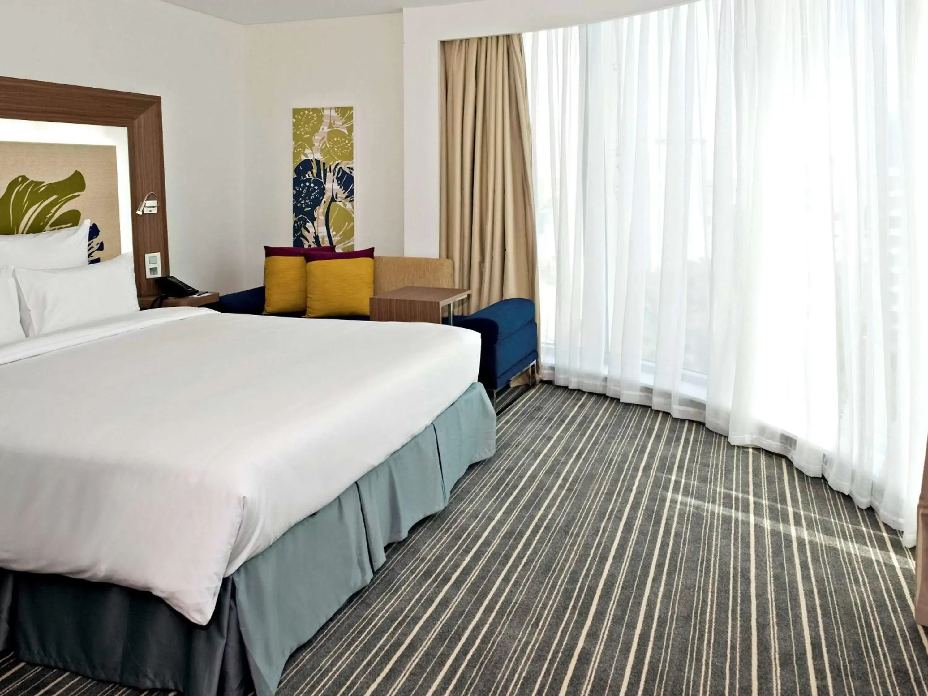 Photo of the whole room, Bed in Novotel Saigon Centre