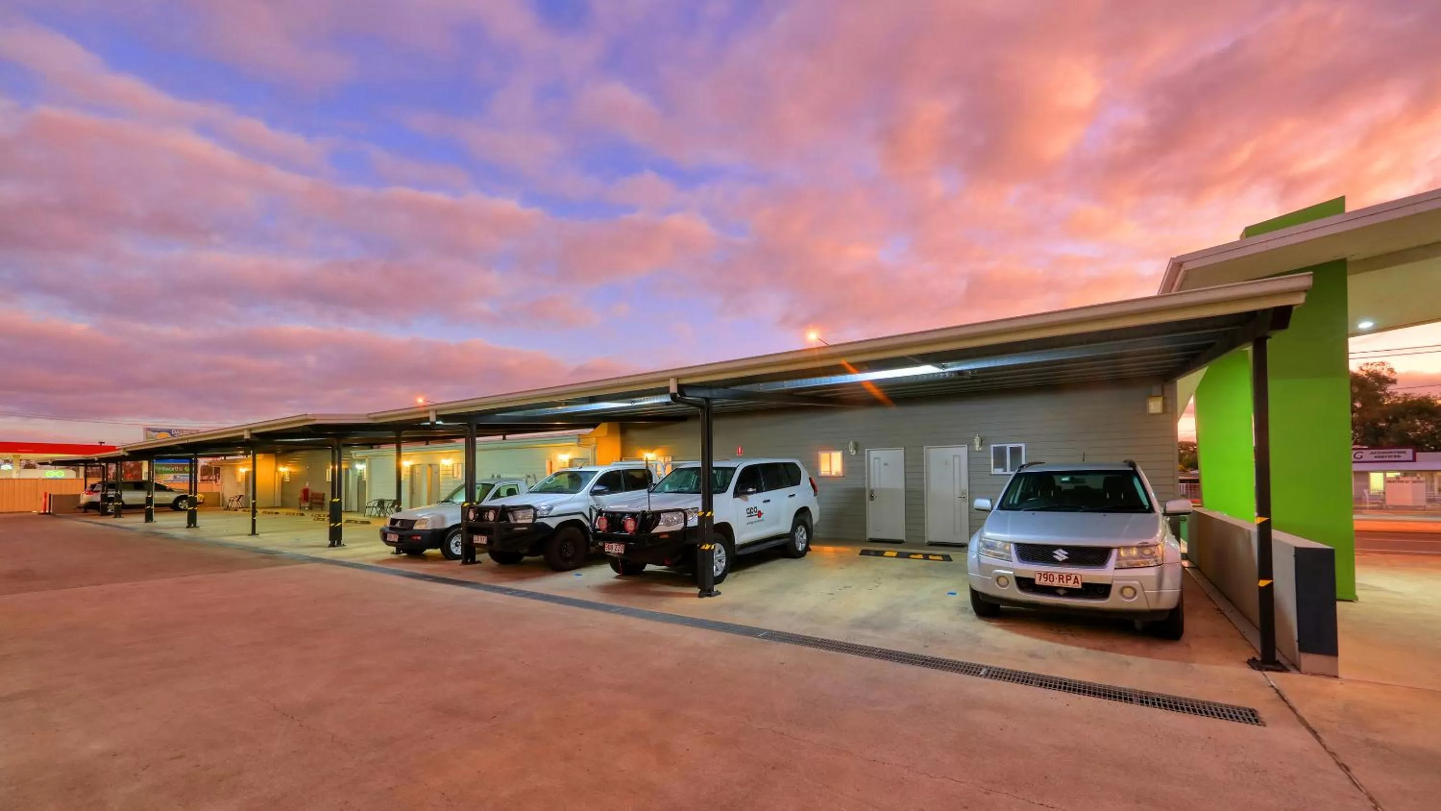 Property building in Drovers Motor Inn