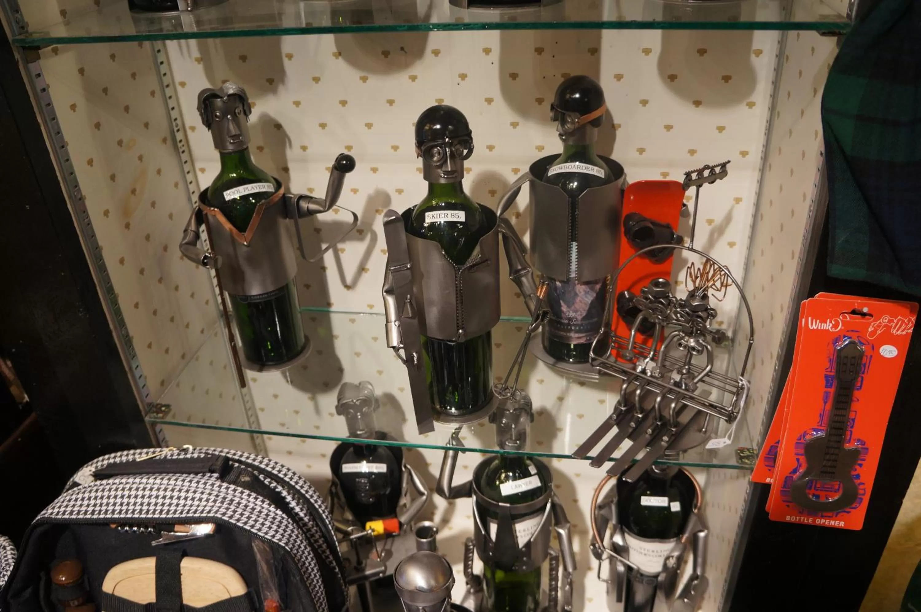 On-site shops in Greenbrier Inn Killington