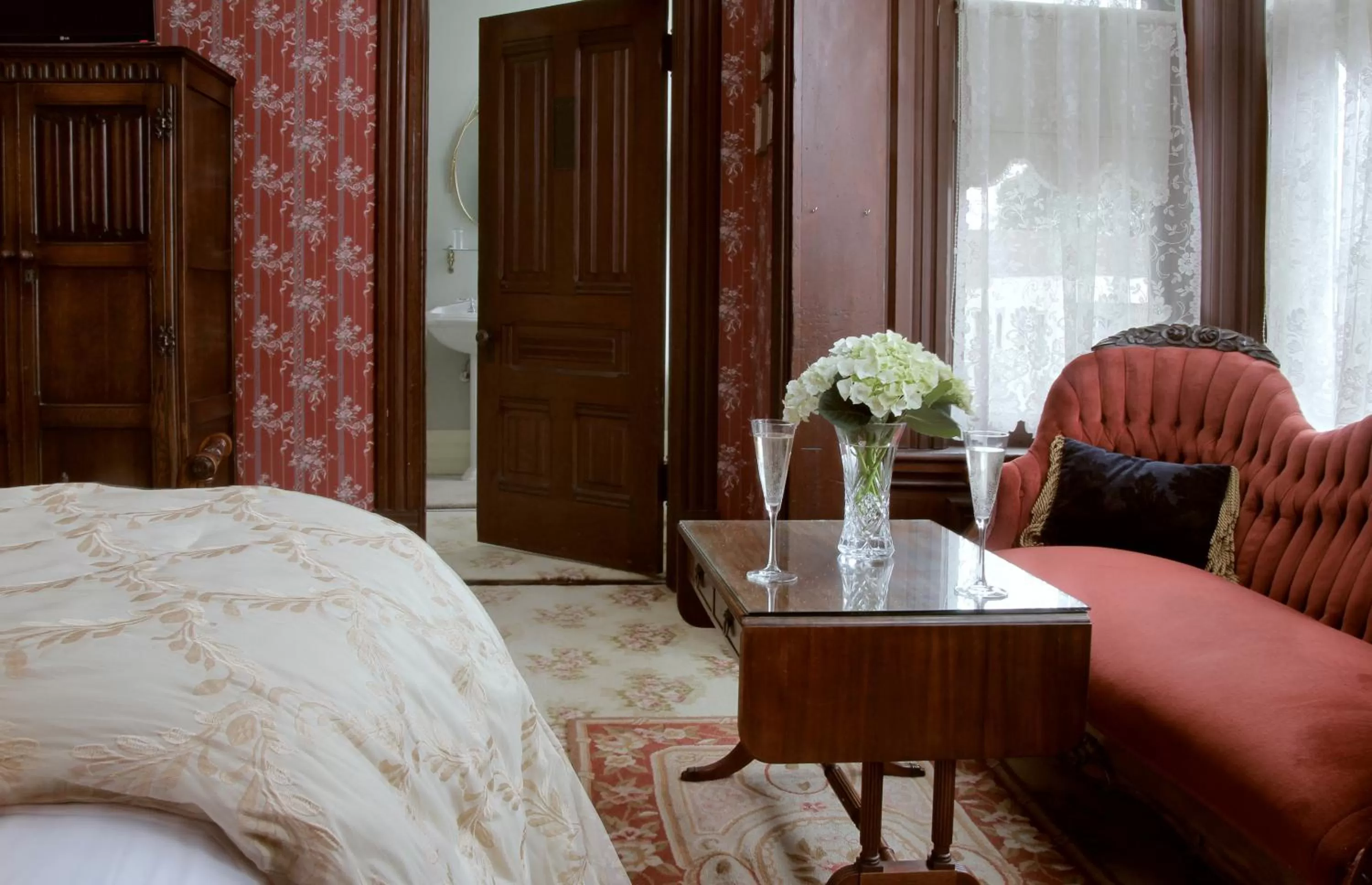 Decorative detail, Bed in Victorian Inn