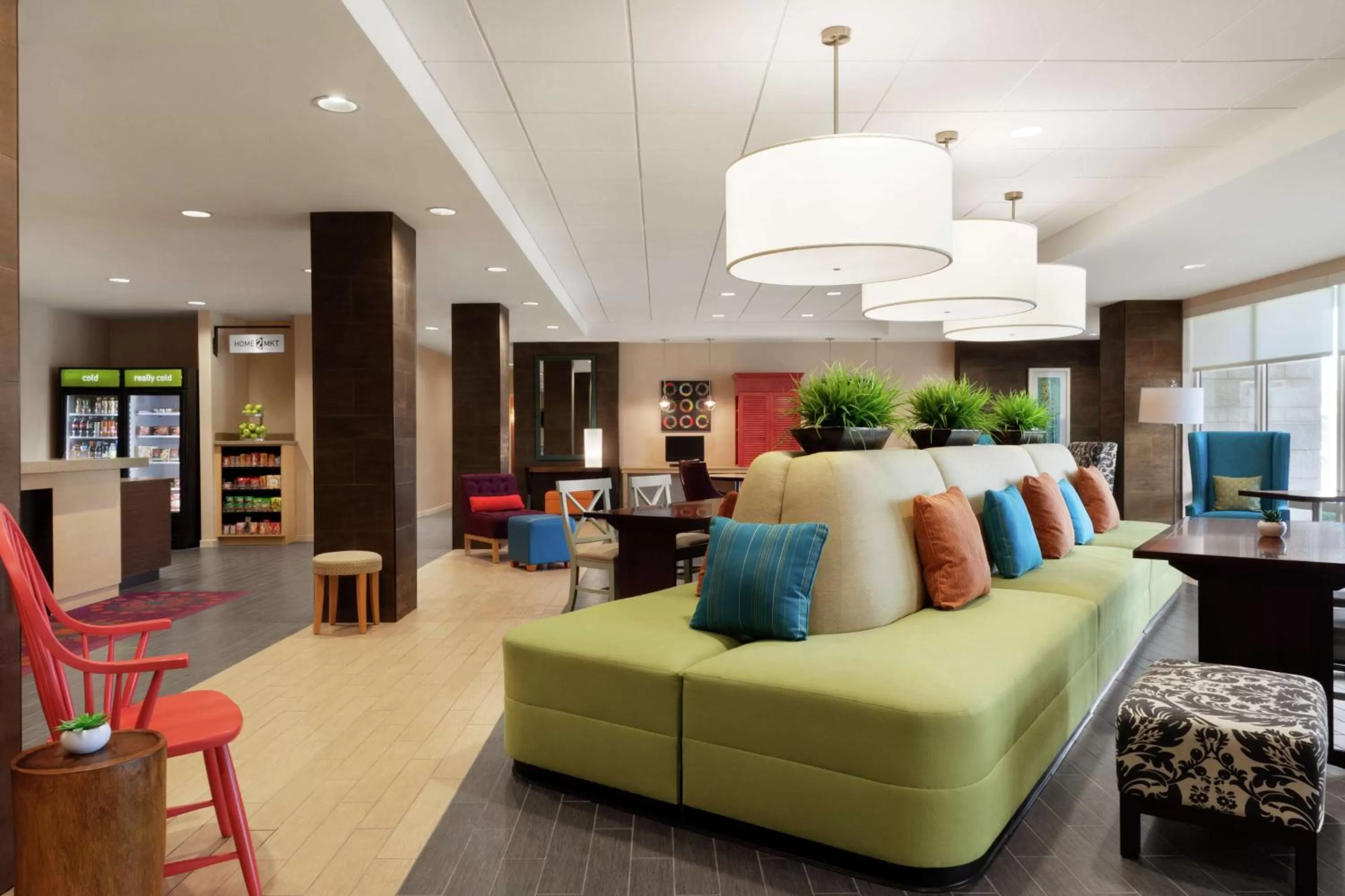 Lobby or reception in Home2 Suites By Hilton Savannah Airport