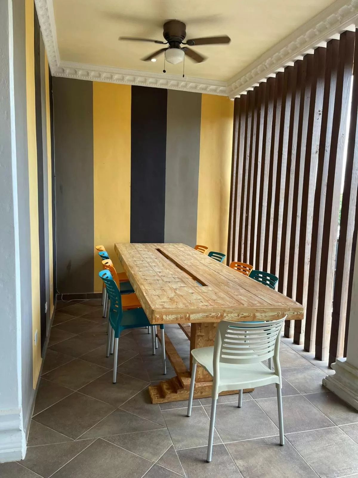 Business facilities, Dining Area in Capital Center