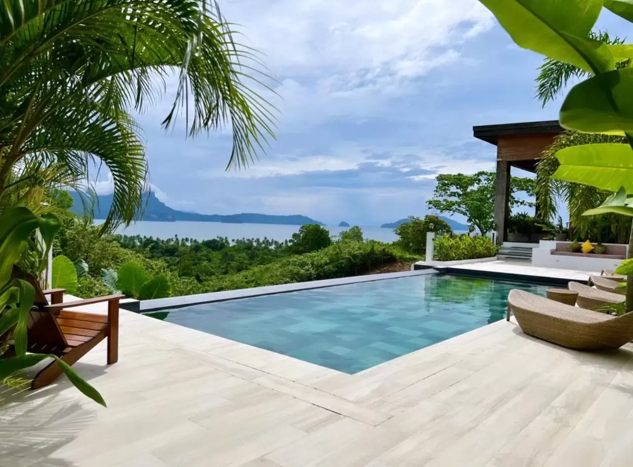 Swimming Pool in Ahana Resort El Nido