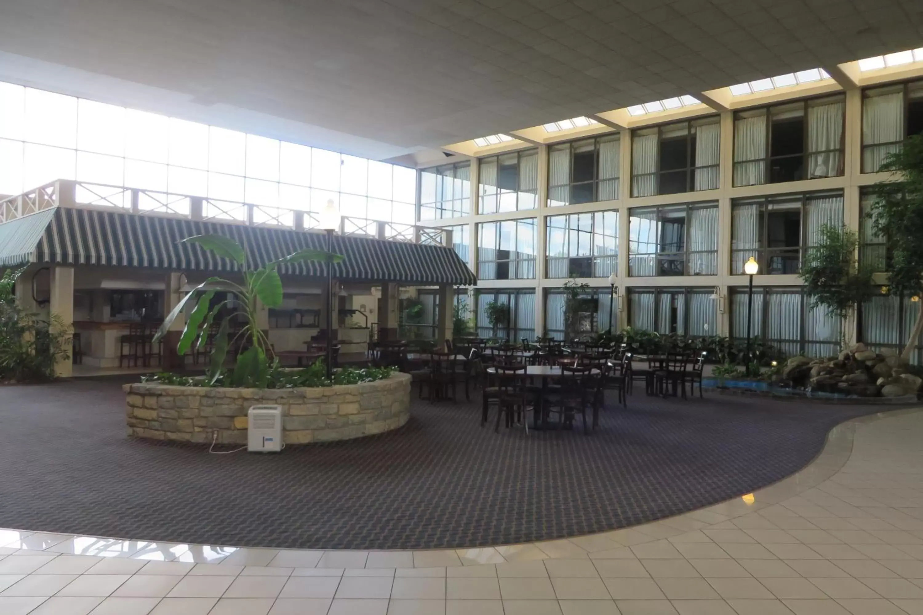 Restaurant/places to eat in Days Inn by Wyndham Columbus Airport Restaurant/places to eat in Days Inn by Wyndham Columbus Airport