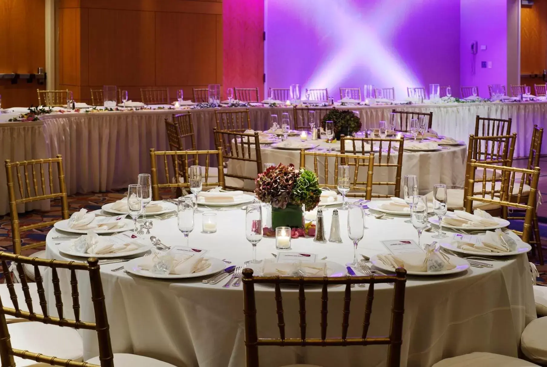 Banquet/Function facilities, Restaurant/Places to Eat in Crowne Plaza Times Square Manhattan, an IHG Hotel