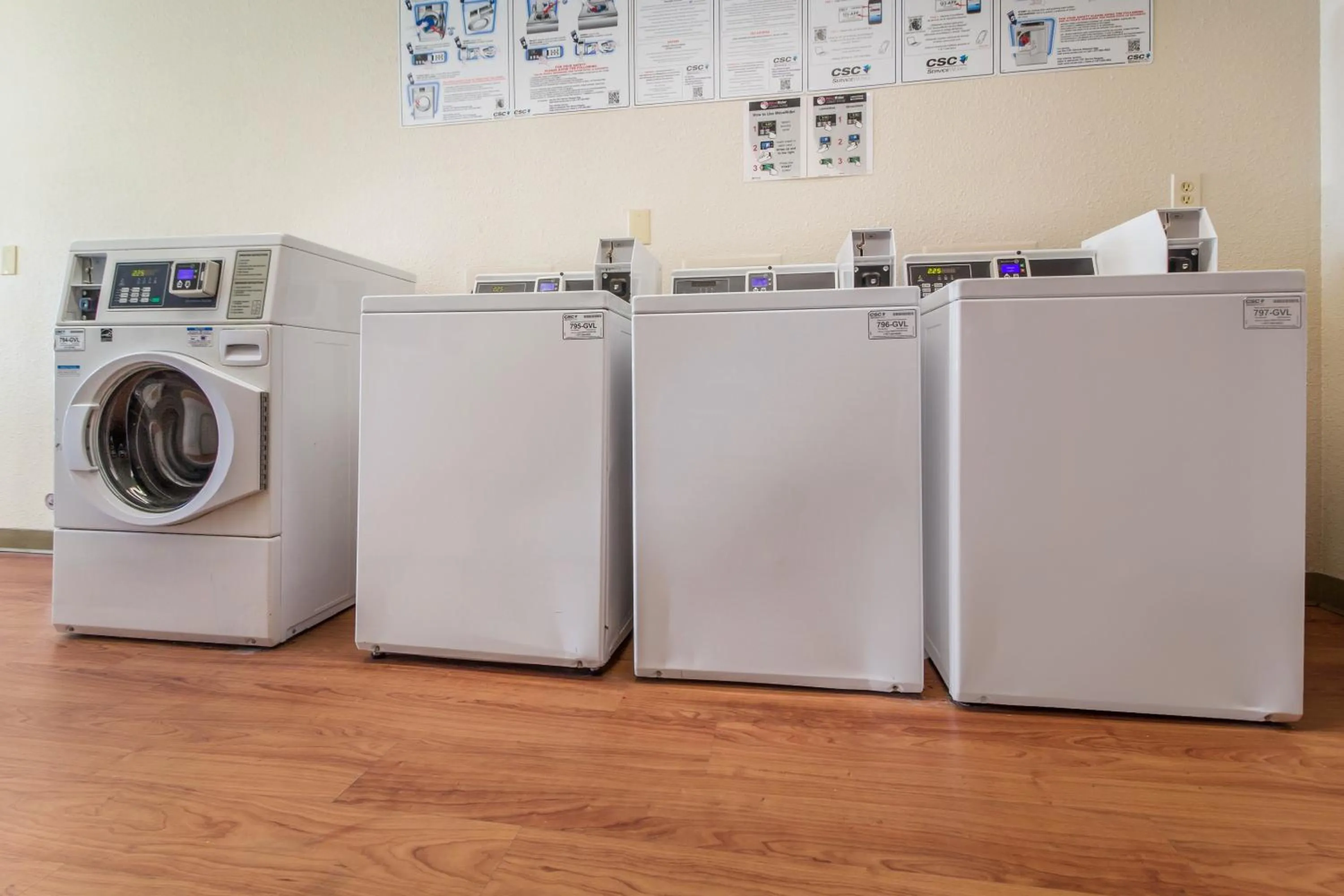 Other in HomeTowne Studios by Red Roof Houston - Northwest