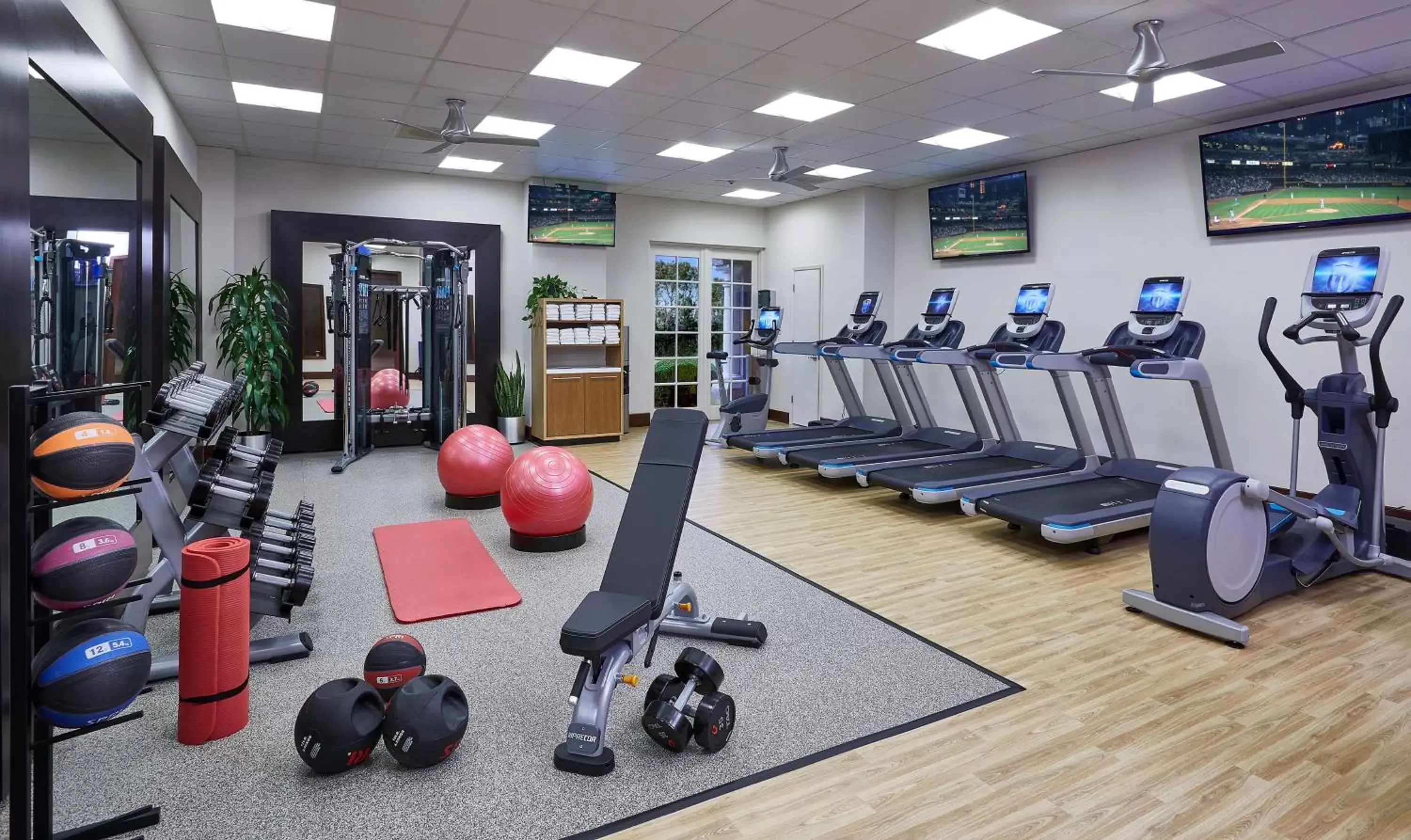 Fitness centre/facilities, Fitness Center/Facilities in Doubletree by Hilton Phoenix Mesa