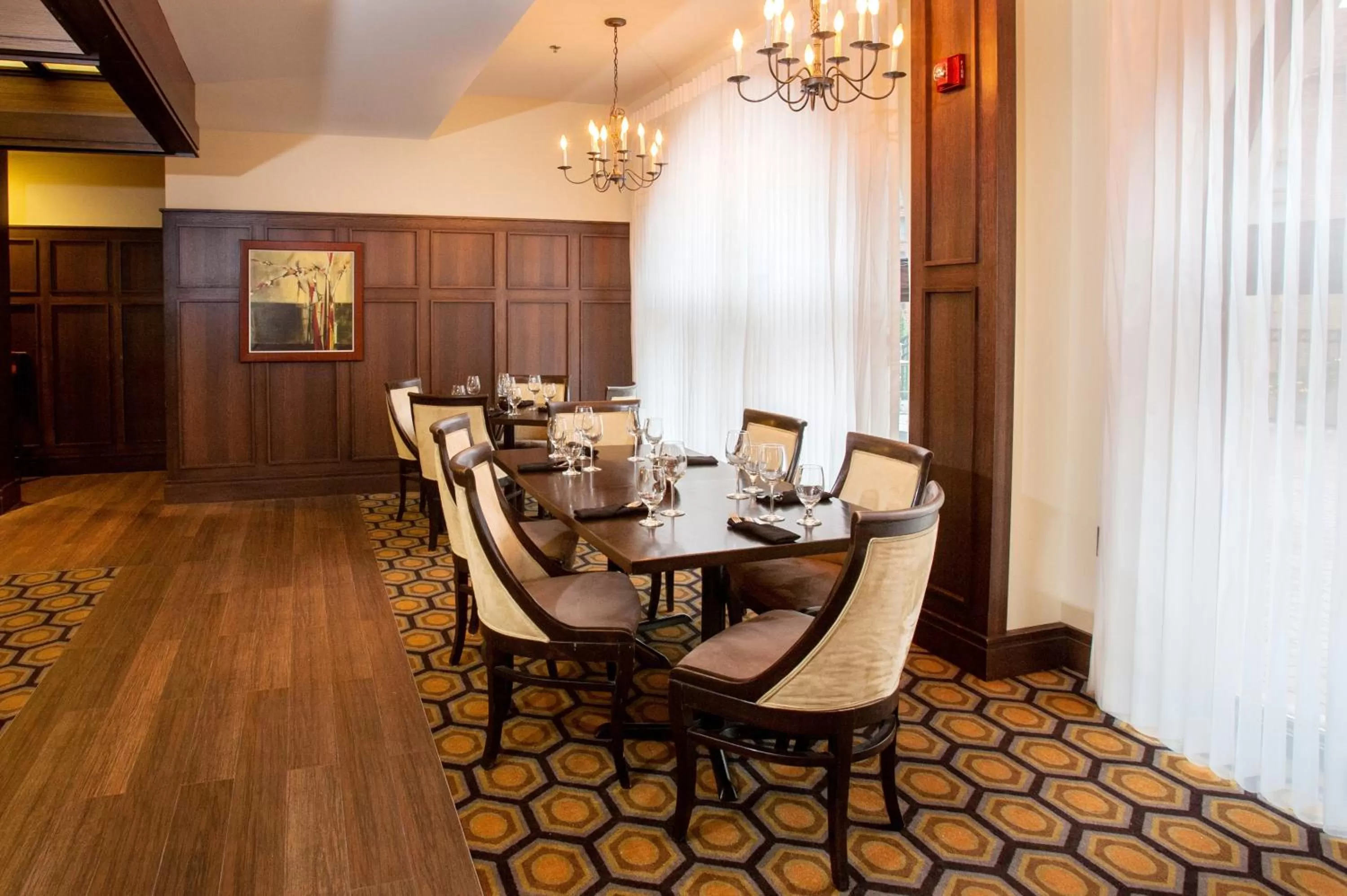 Restaurant/places to eat in Saint John's Resort