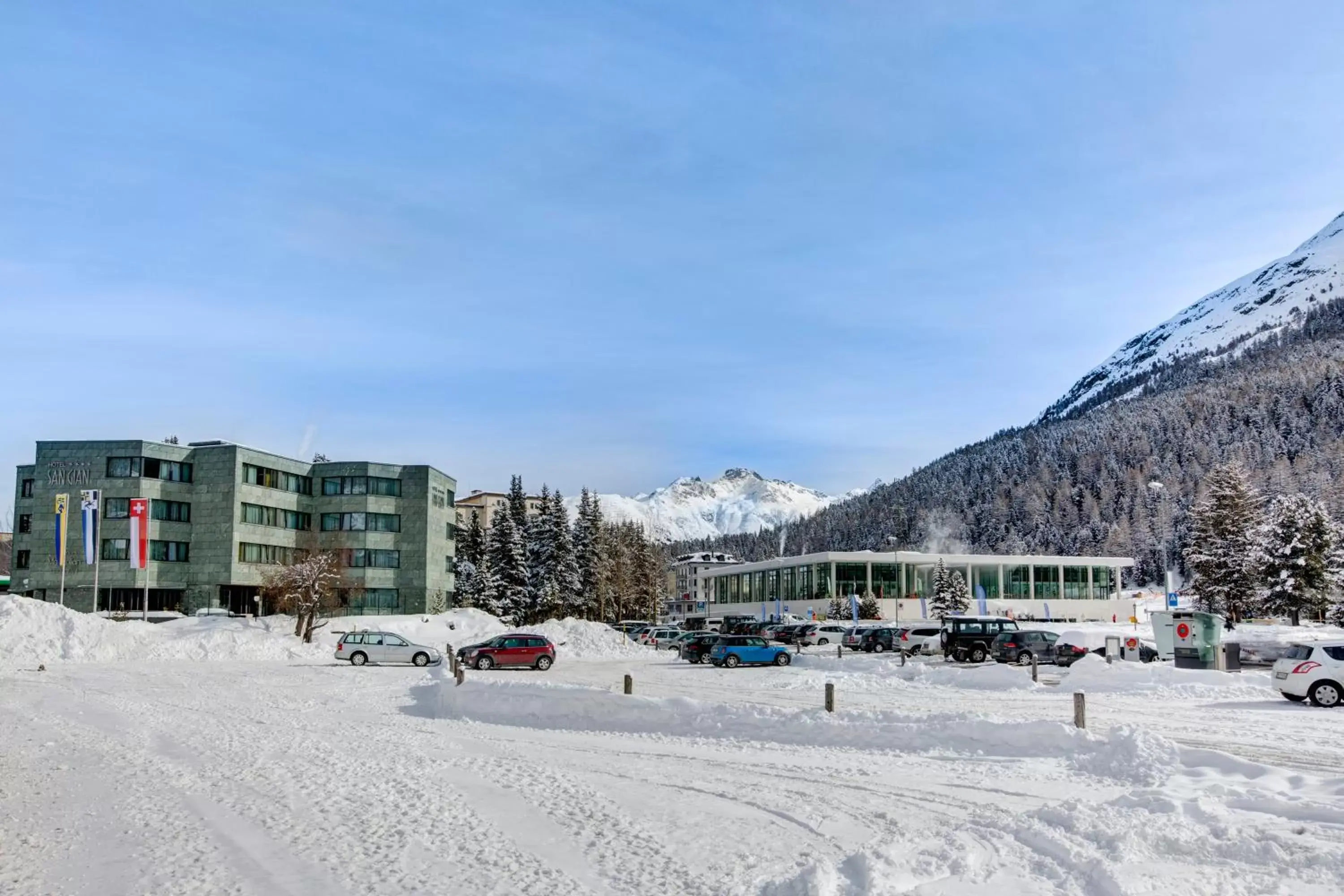 Facade/entrance, Winter in Sport & Wellnesshotel San Gian St. Moritz