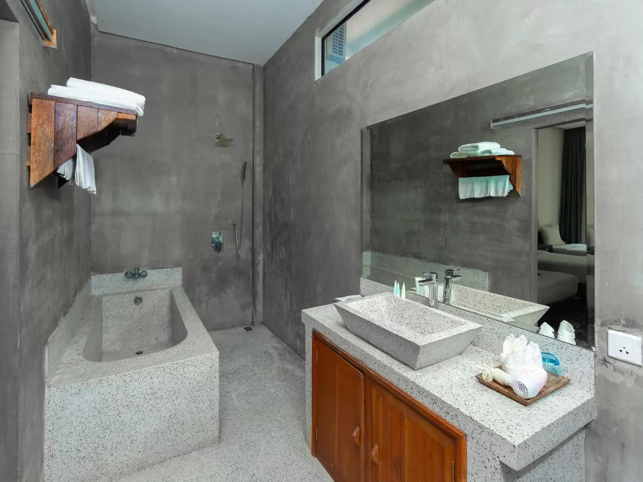 Bathroom in Tanei Angkor Resort and Spa