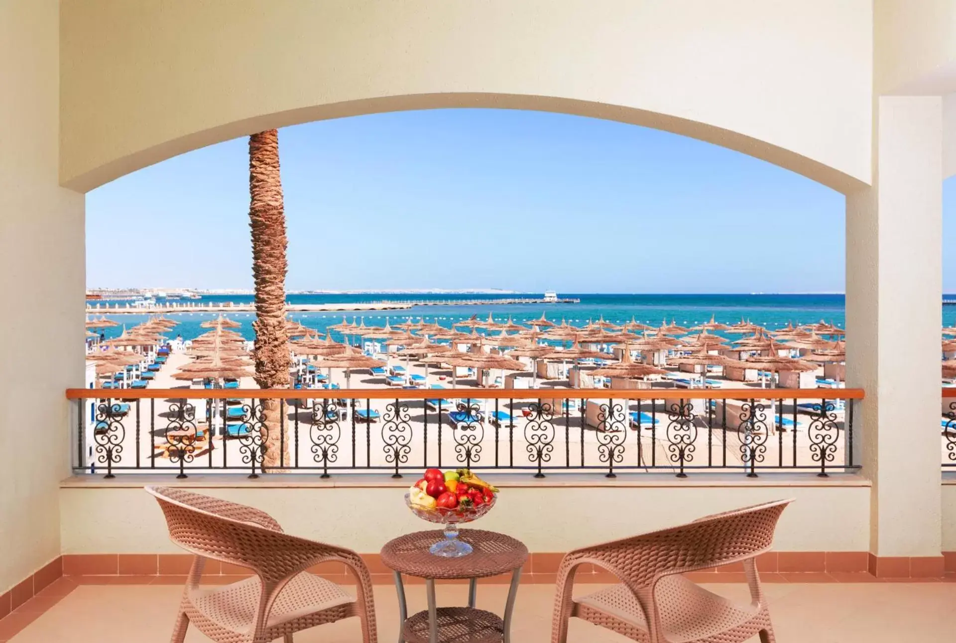 Sea view, Balcony/Terrace in Pickalbatros Dana Beach Resort - Hurghada