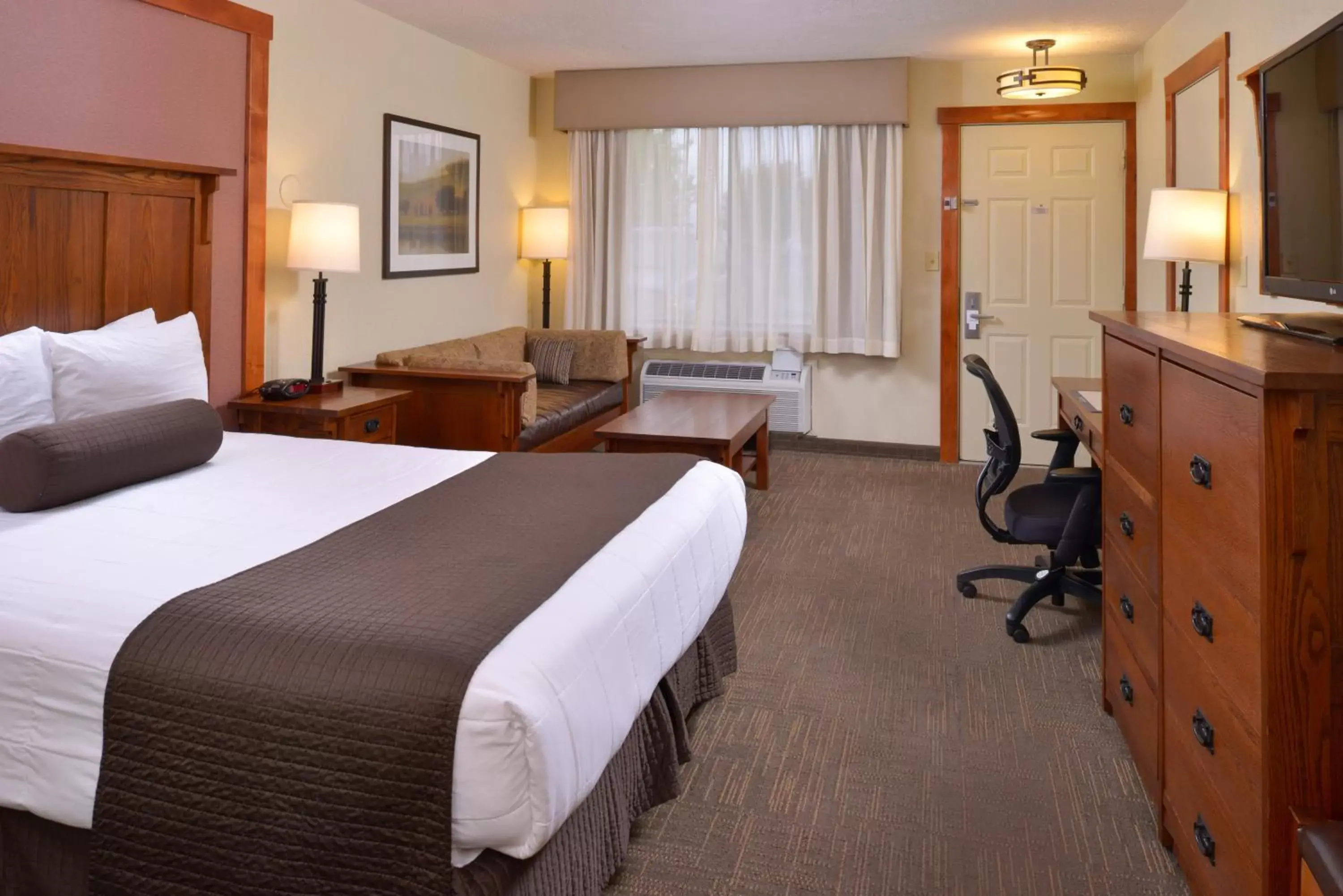 Bedroom in Best Western Plus High Country Inn