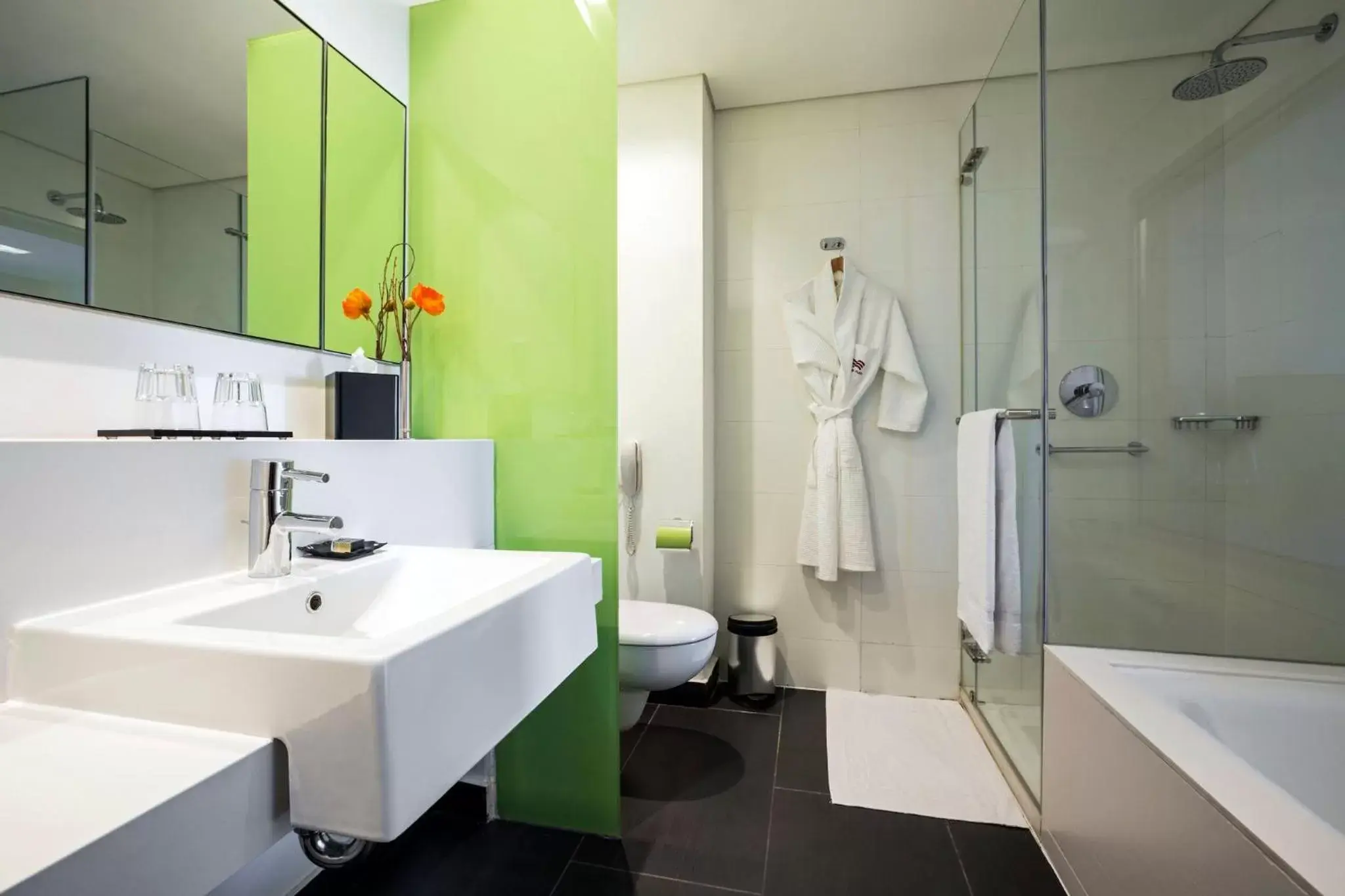 Photo of the whole room, Bathroom in Crowne Plaza Tel Aviv City Center, an IHG Hotel