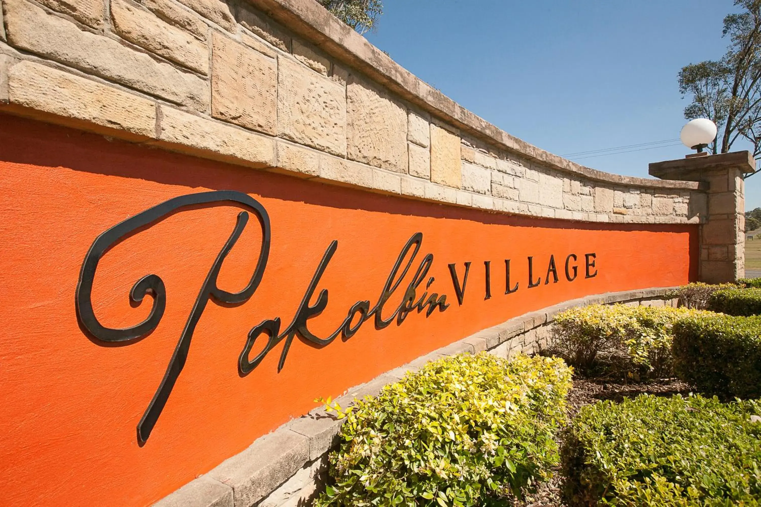 Facade/entrance, Property Logo/Sign in Pokolbin Village Estate