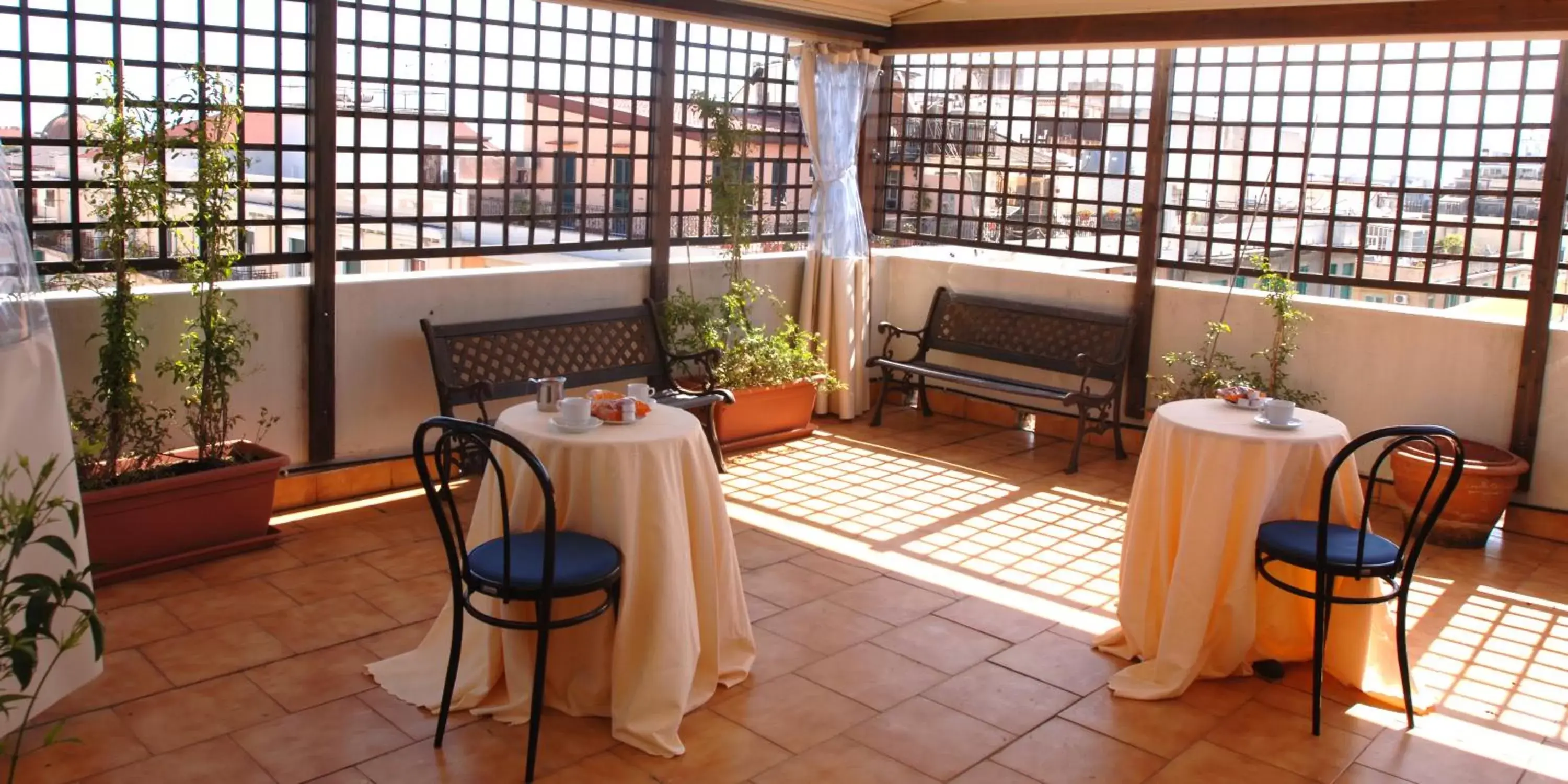 Restaurant/Places to Eat in Hotel La Residenza