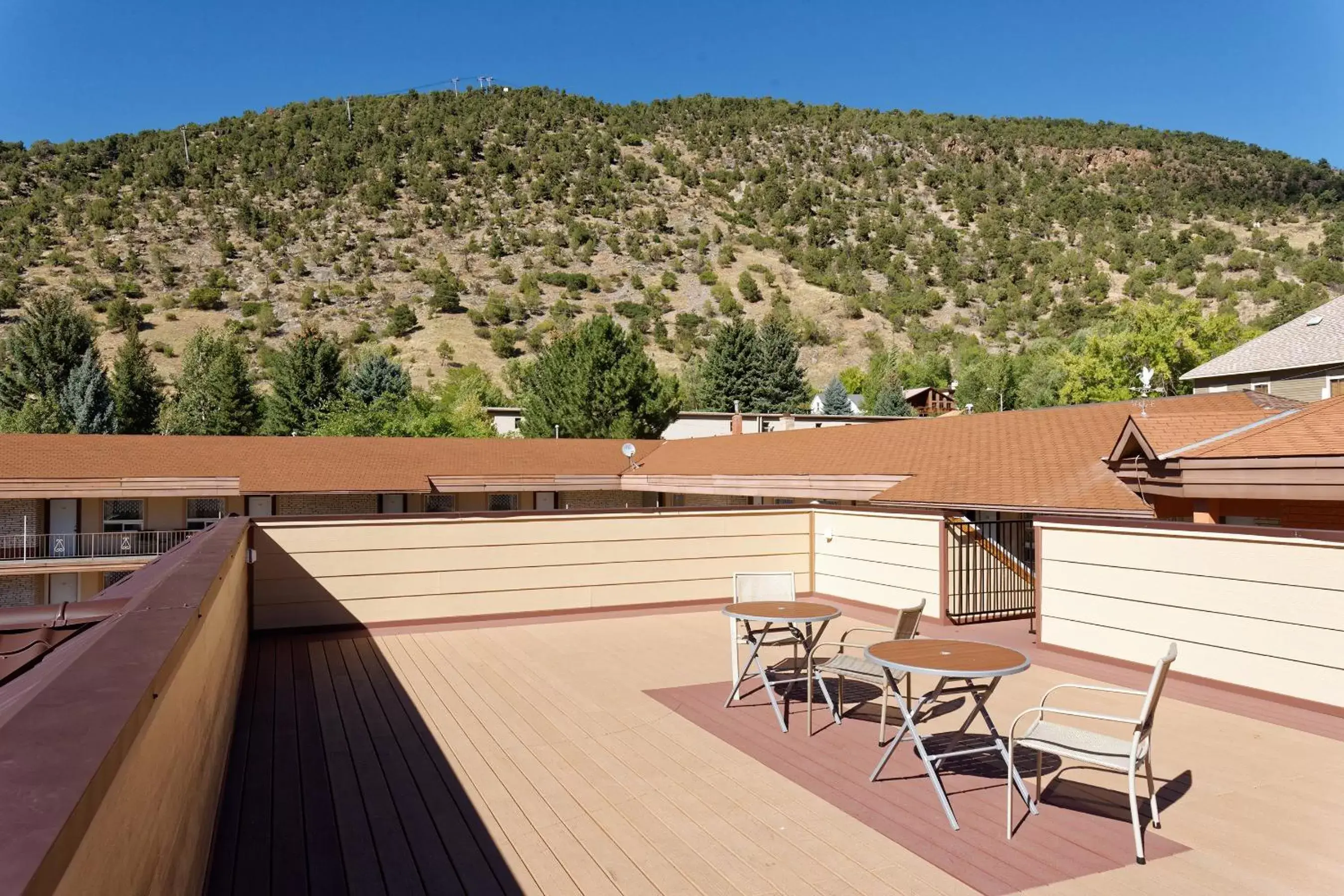 Balcony/Terrace, Patio/Outdoor Area in Glenwood Springs Inn