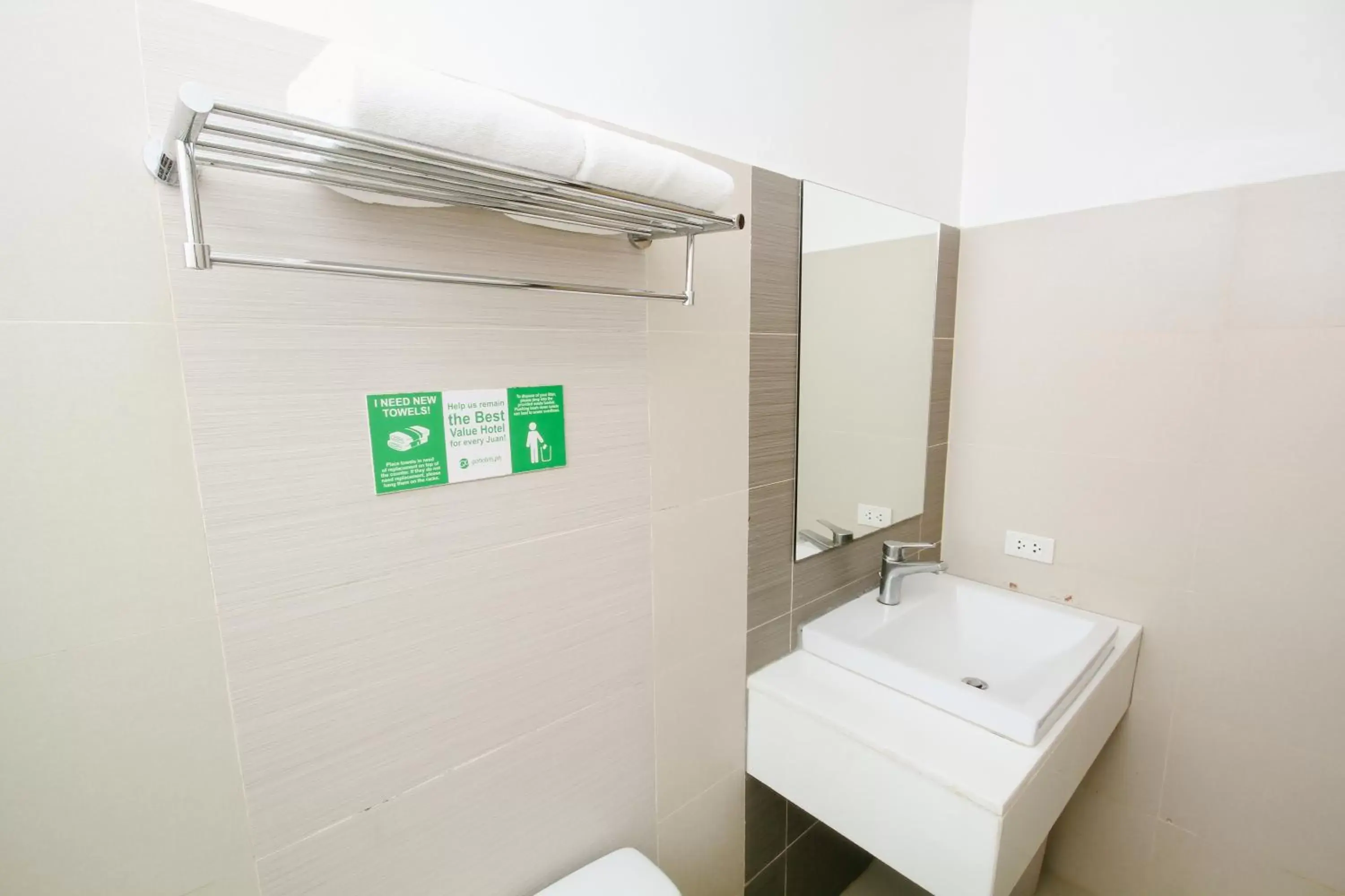 Bathroom in Go Hotels Tacloban