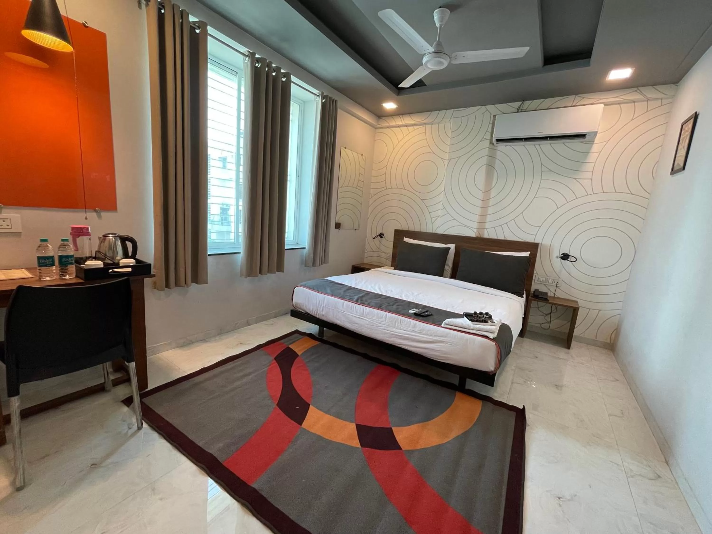 Photo of the whole room, Bed in Manomay Homes