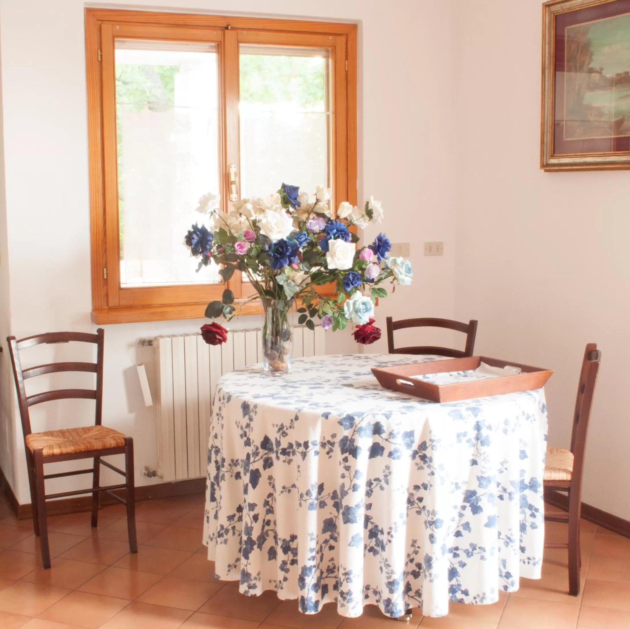 Communal kitchen in La Casa Dei Boschi