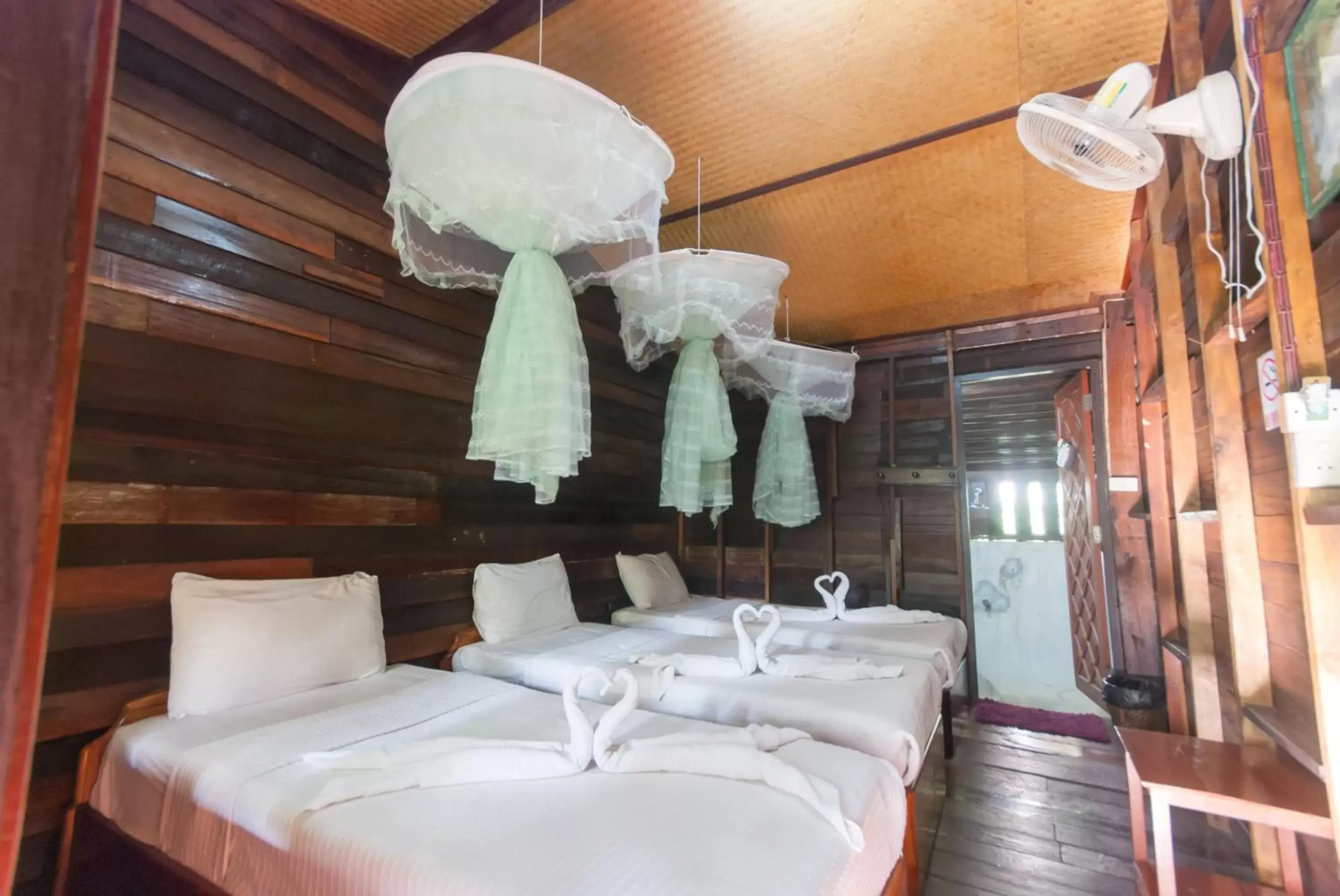 Bedroom, Bed in Namkhong Guesthouse and Resort