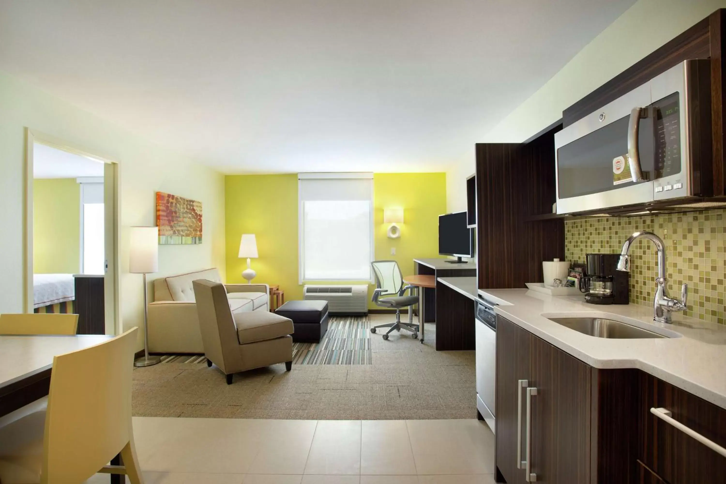 Bedroom, Kitchen/Kitchenette in Home2 Suites by Hilton San Antonio Airport, TX