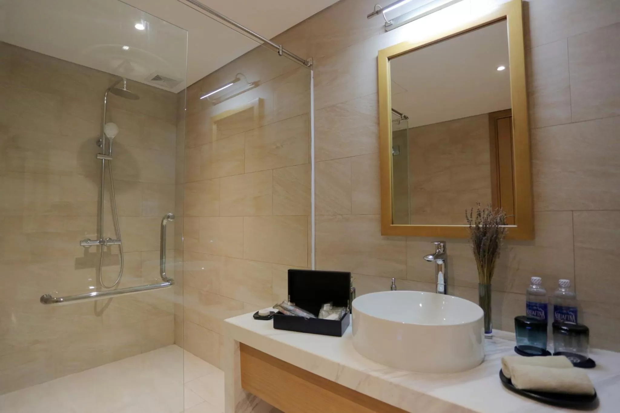 Shower in FLC Luxury Hotel Quy Nhon