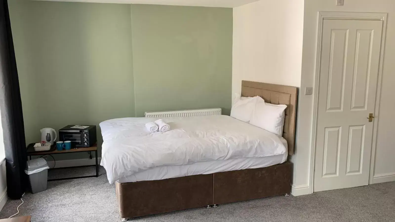 One-Bedroom Apartment in Victoria One-Bedroom Apartment in Victoria