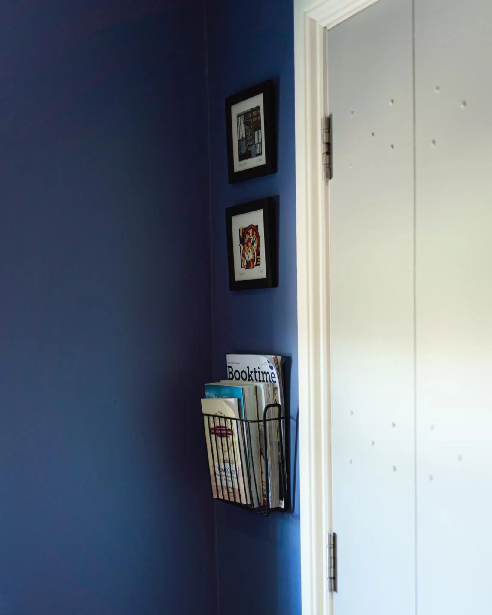 Decorative detail in The Old Hall Inn