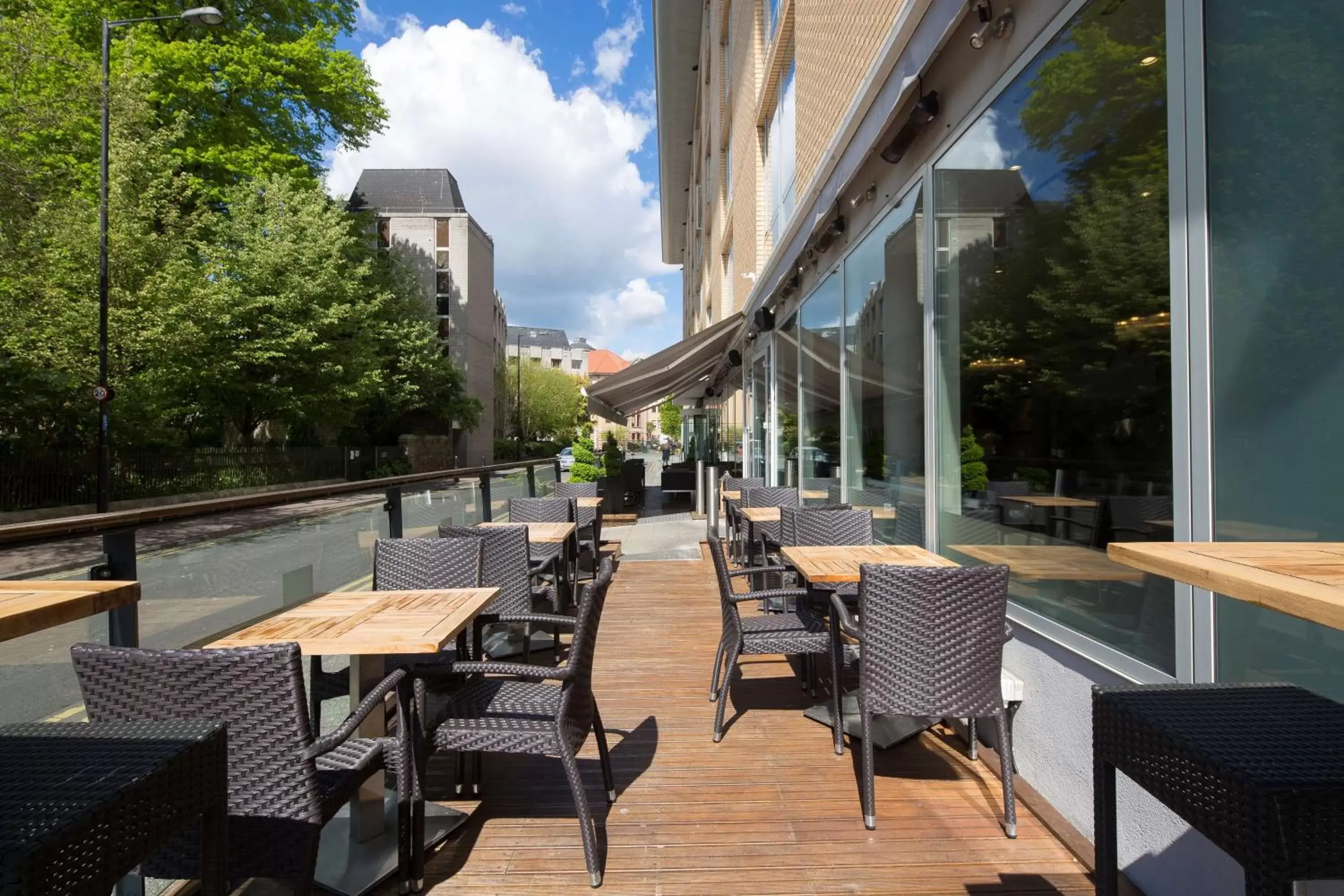 Restaurant/Places to Eat in Hilton Garden Inn Bristol City Centre